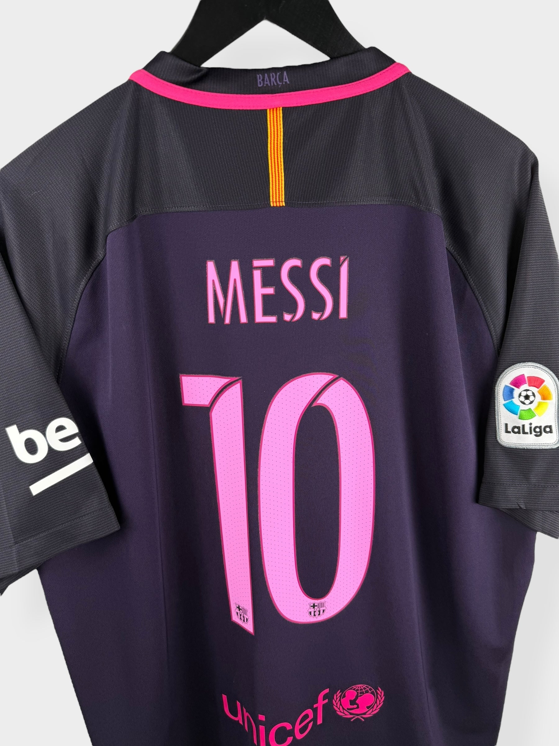 2016-17 BARCELONA AWAY SHIRT MESSI #10 XL - Authentic Football Club