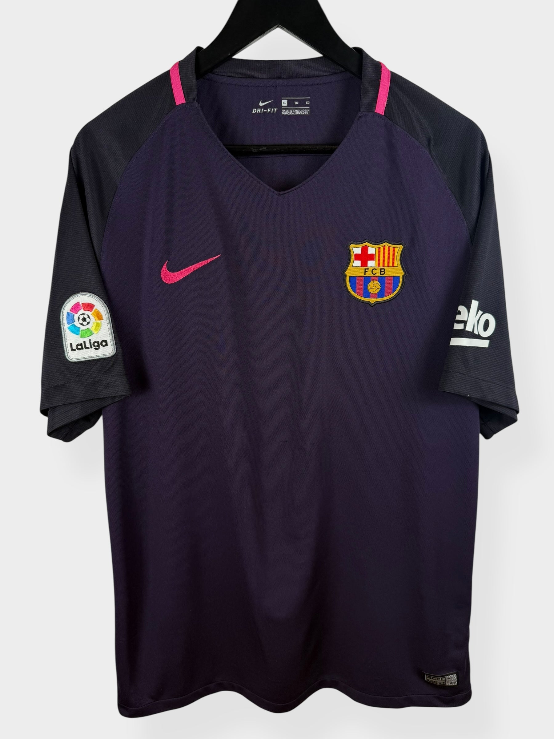 2016-17 BARCELONA UITSHIRT SUAREZ #9 XL