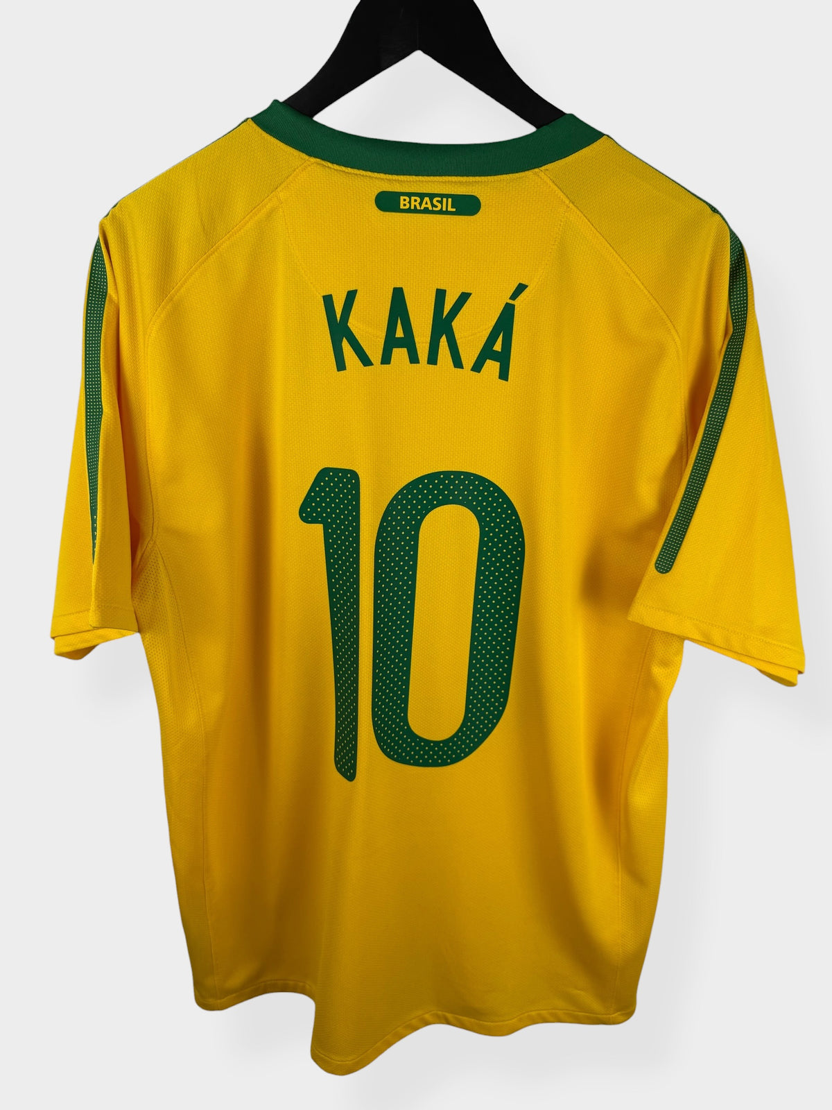 2010-11 BRAZIL HOME SHIRT KAKA #10 L