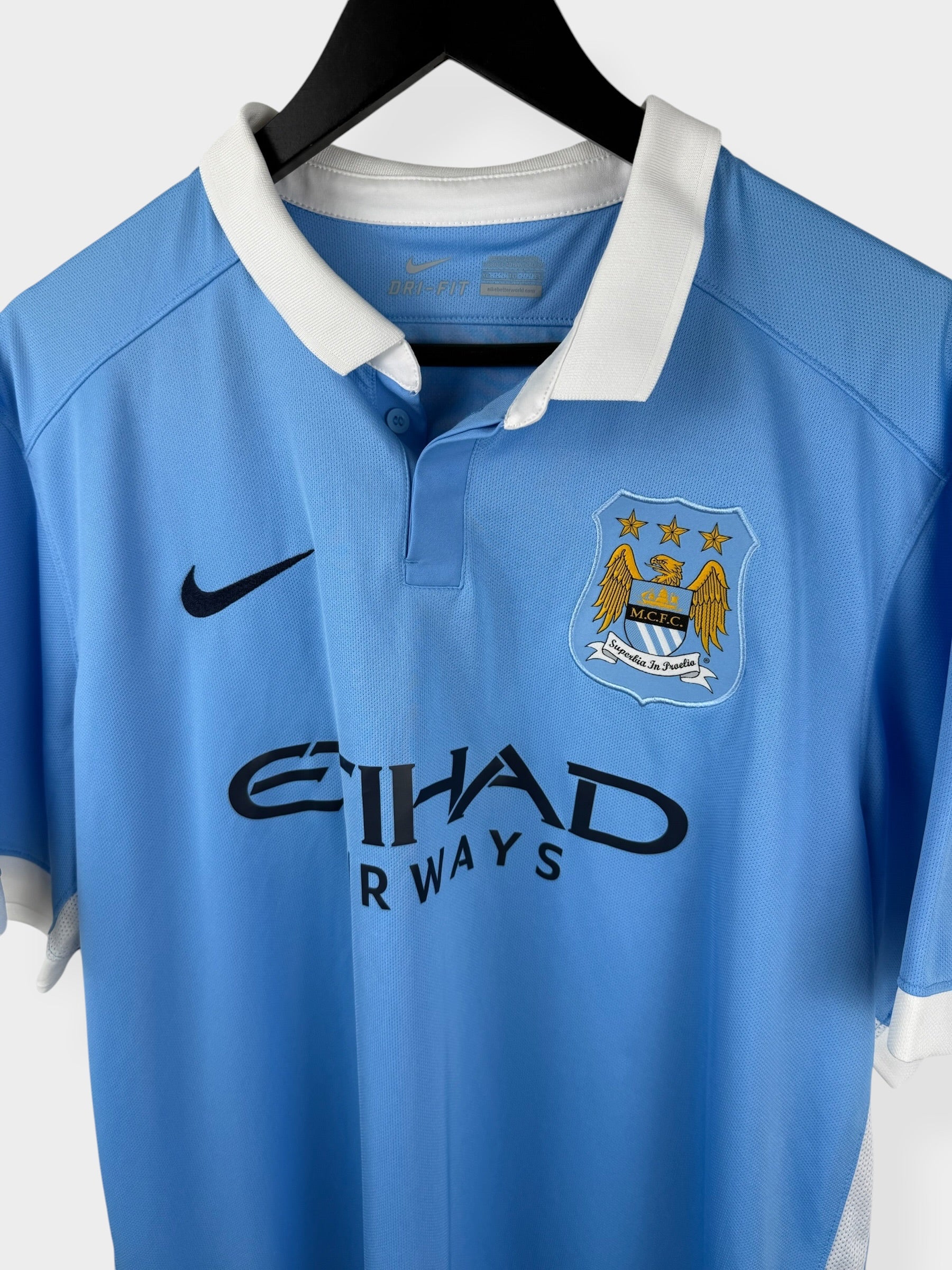 2015-16 MANCHESTER CITY HEIMTRIKOT SILVA #21 XL