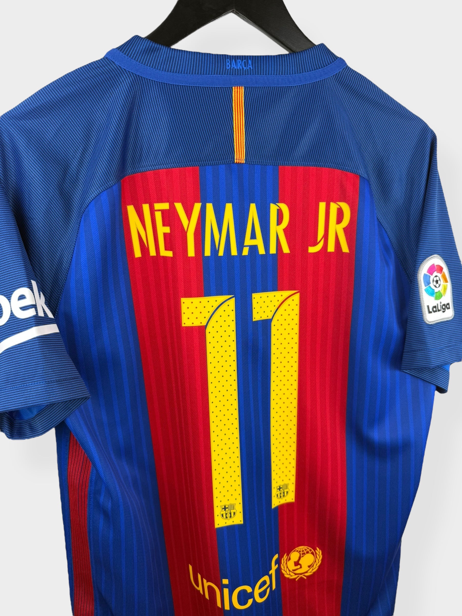 2016-17 BARCELONA THUISSHIRT NEYMAR JR #11 M