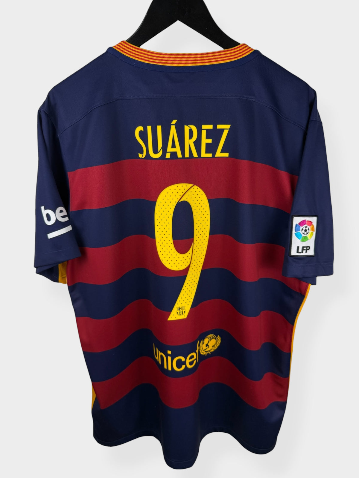 MAILLOT DOMICILE BARCELONA 2015-16 SUAREZ #9 XL