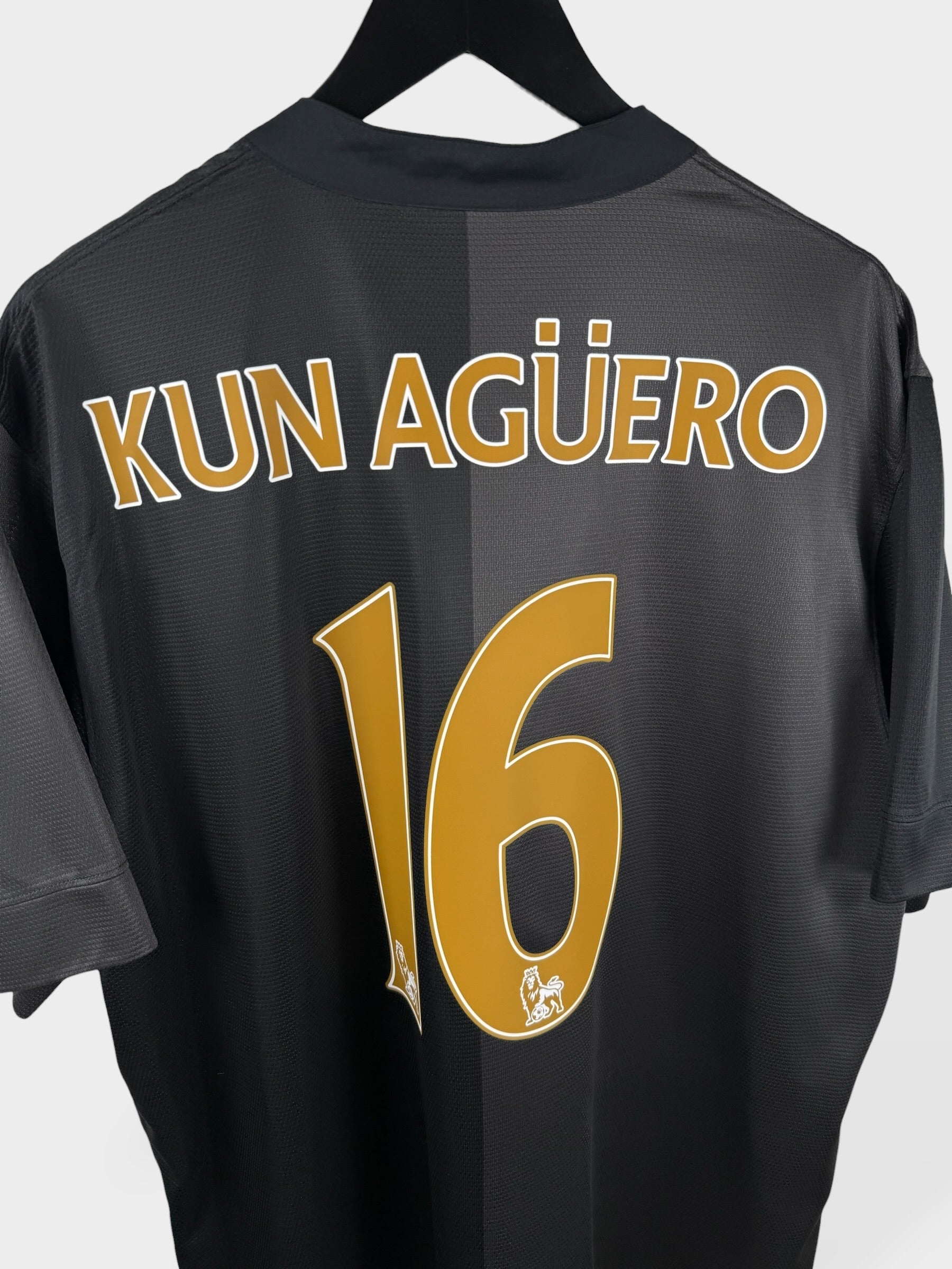 2013-14 MANCHESTER CITY AWAY SHIRT KUN AGUERO #16 XXL