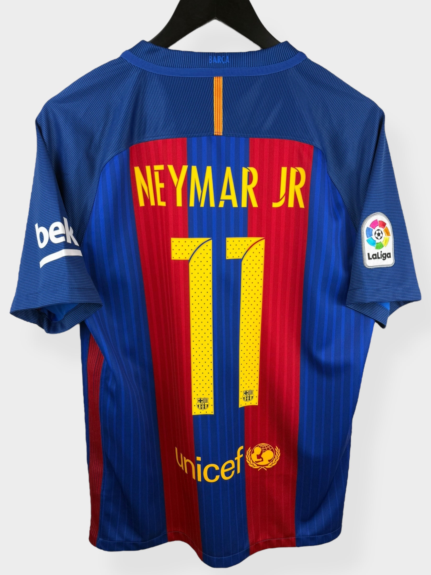 2016-17 BARCELONA THUISSHIRT NEYMAR JR #11 M