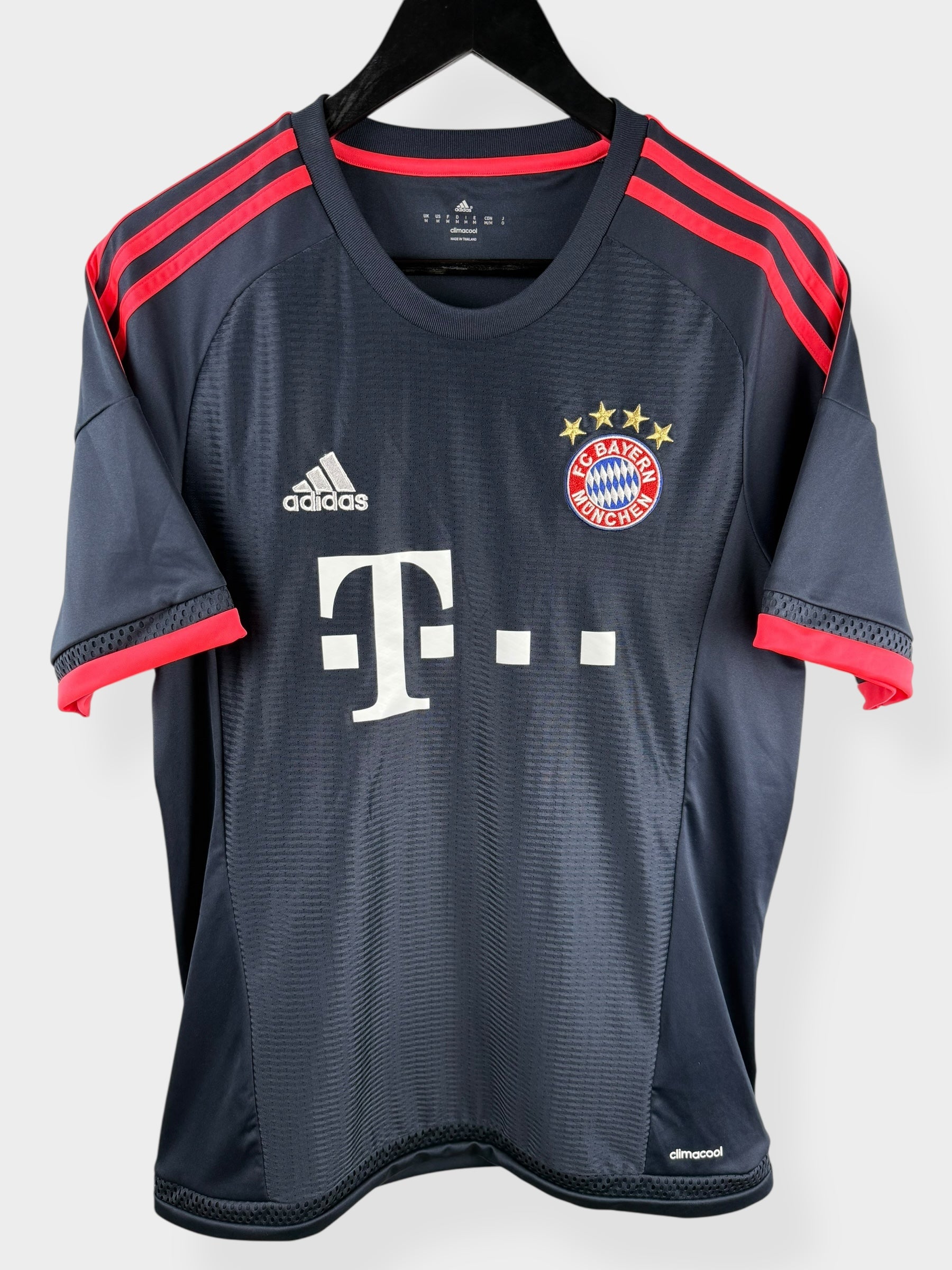 2015-16 BAYERN MUNICH THIRD SHIRT M