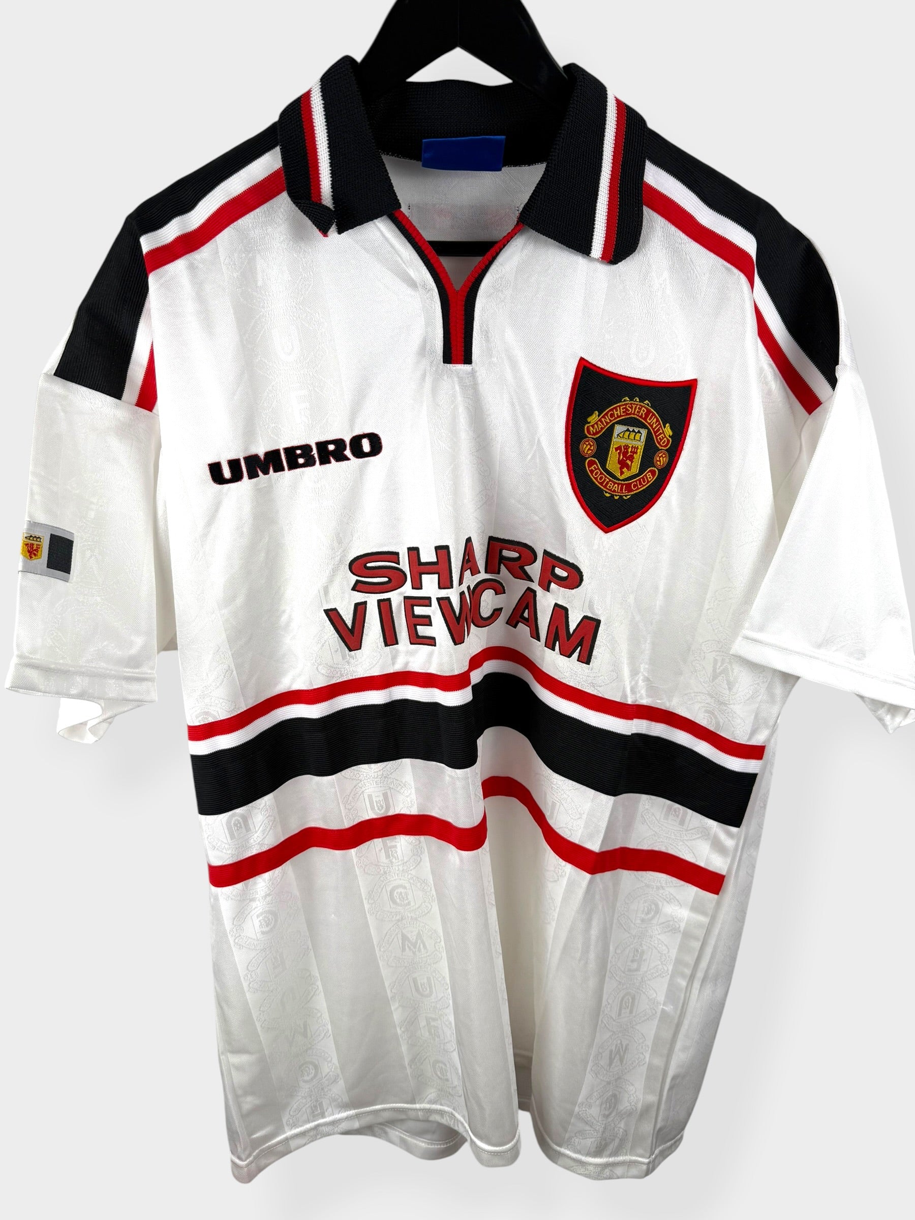 1997-99 MANCHESTER UNITED UITSHIRT STAM #6 XL