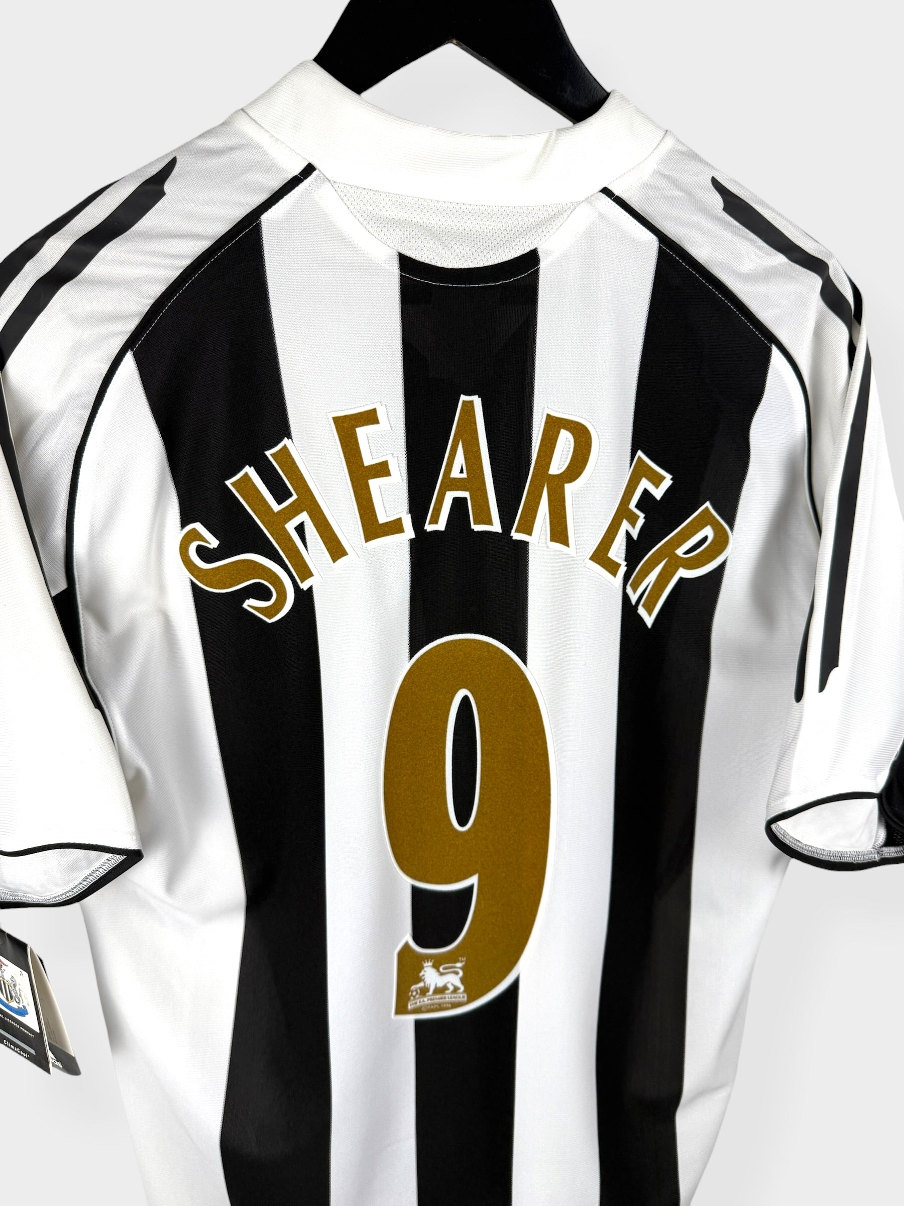 2005-07 NEWCASTLE UNITED HEIMTRIKOT SHEARER #9 M
