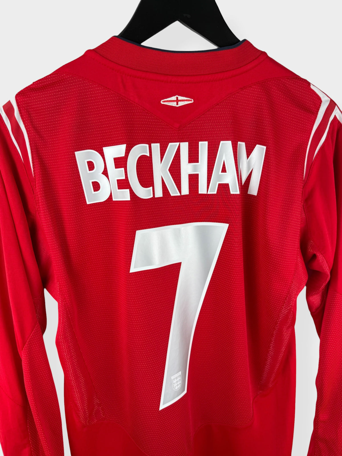 2004-06 ENGLAND AWAY SHIRT LS BECKHAM #7 S