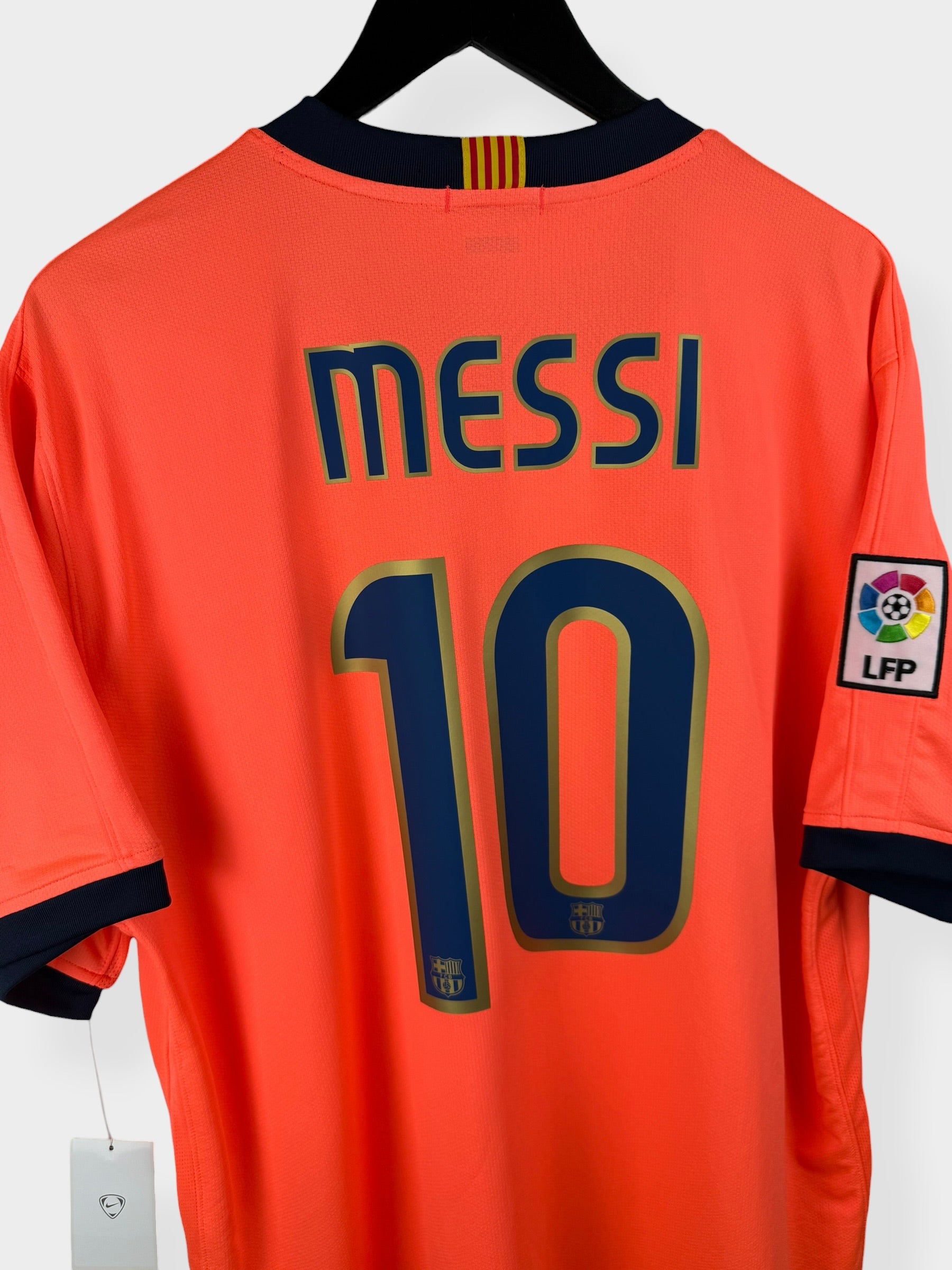 2009-10 BARCELONA AWAY SHIRT MESSI #10 XXL