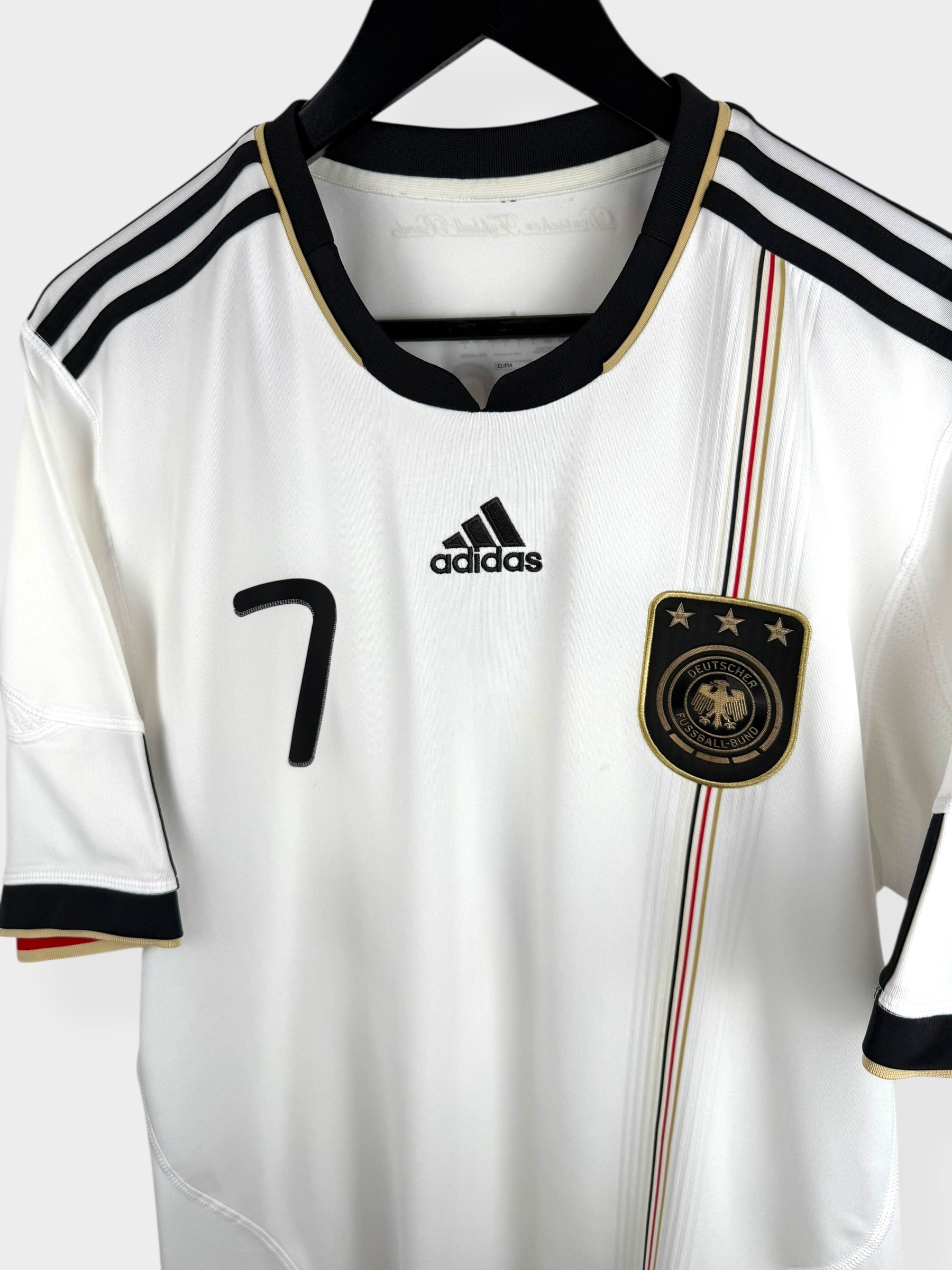 2010-11 GERMANY HOME SHIRT SCHWEINSTEIGER #7 L - Authentic Football Club