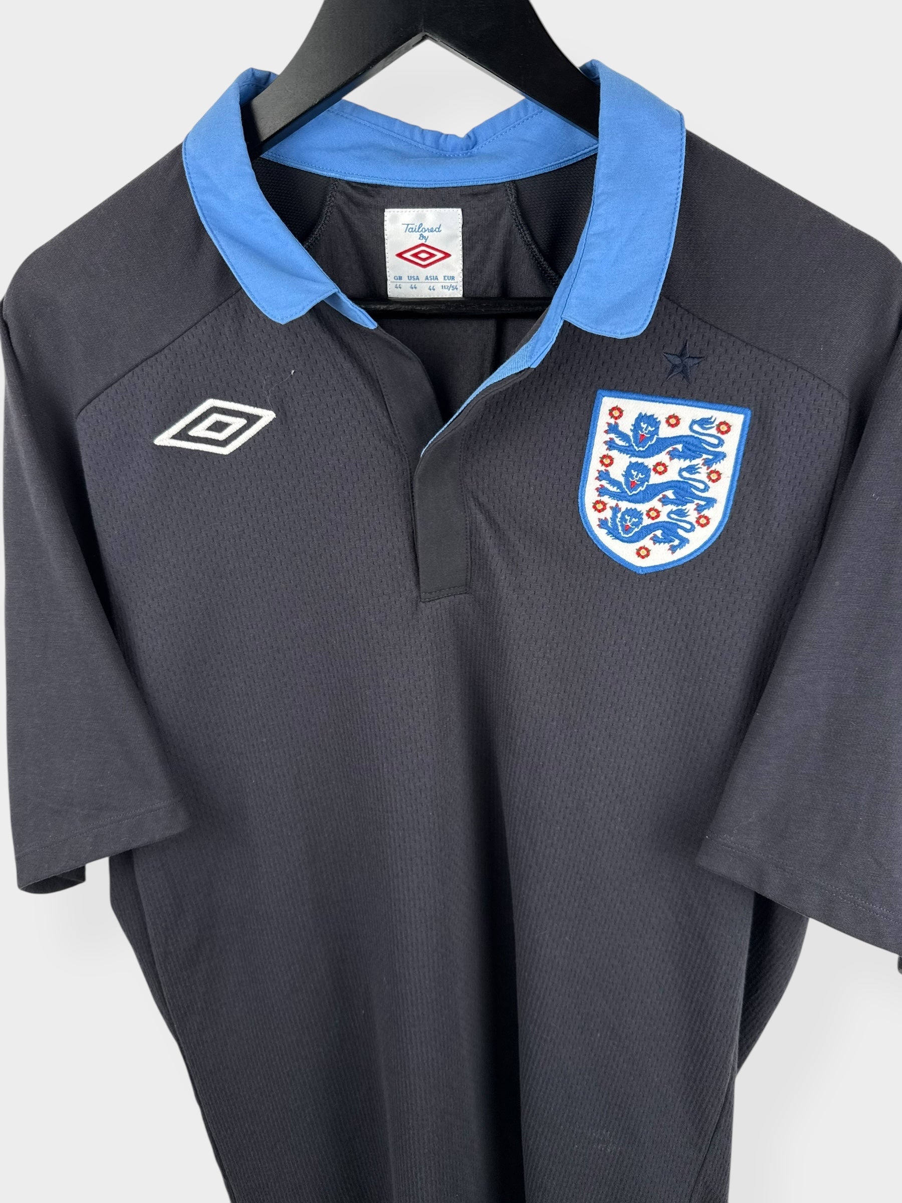 2011-12 ENGLAND AWAY SHIRT L - Authentic Football Club