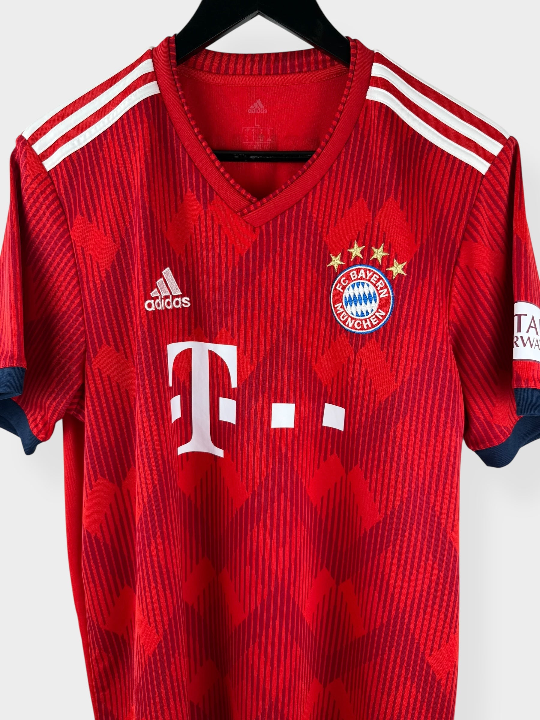 2018-19 BAYERN MÜNCHEN THUISSHIRT BOATENG #17 L