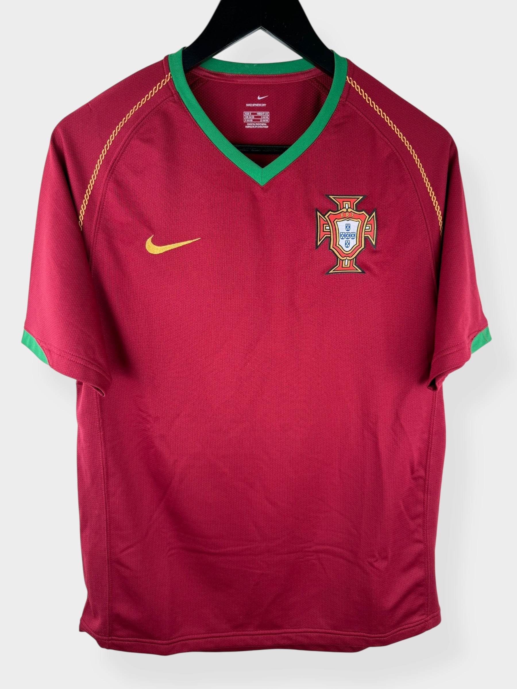 2006-08 PORTUGAL HOME SHIRT S