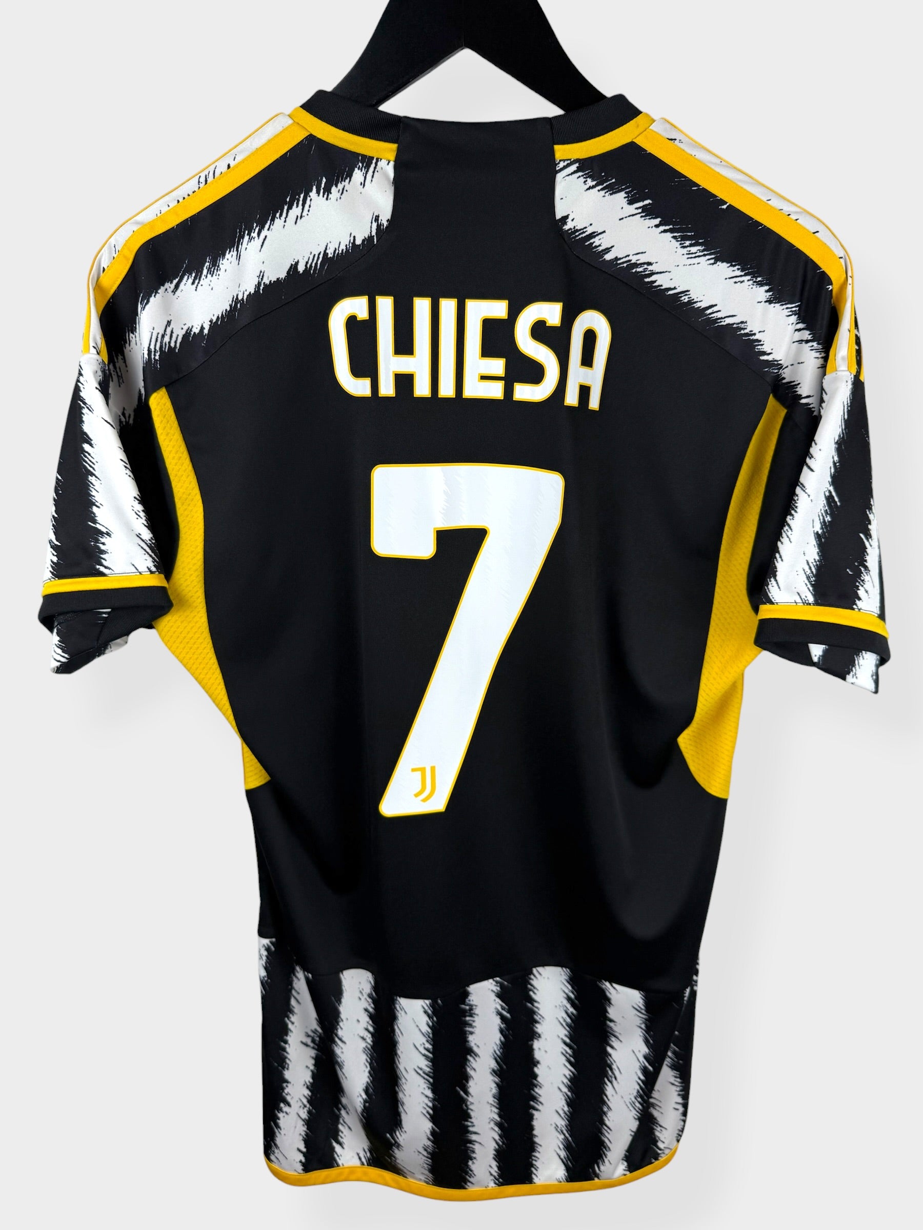 2023-24 JUVENTUS HEIMTRIKOT CHIESA #7 M