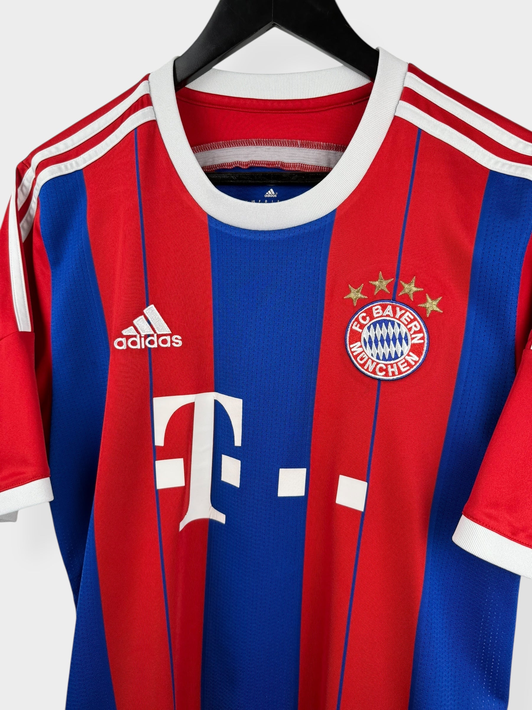 2014-15 BAYERN MUNICH HOME SHIRT SCHWEINSTEIGER #31 L