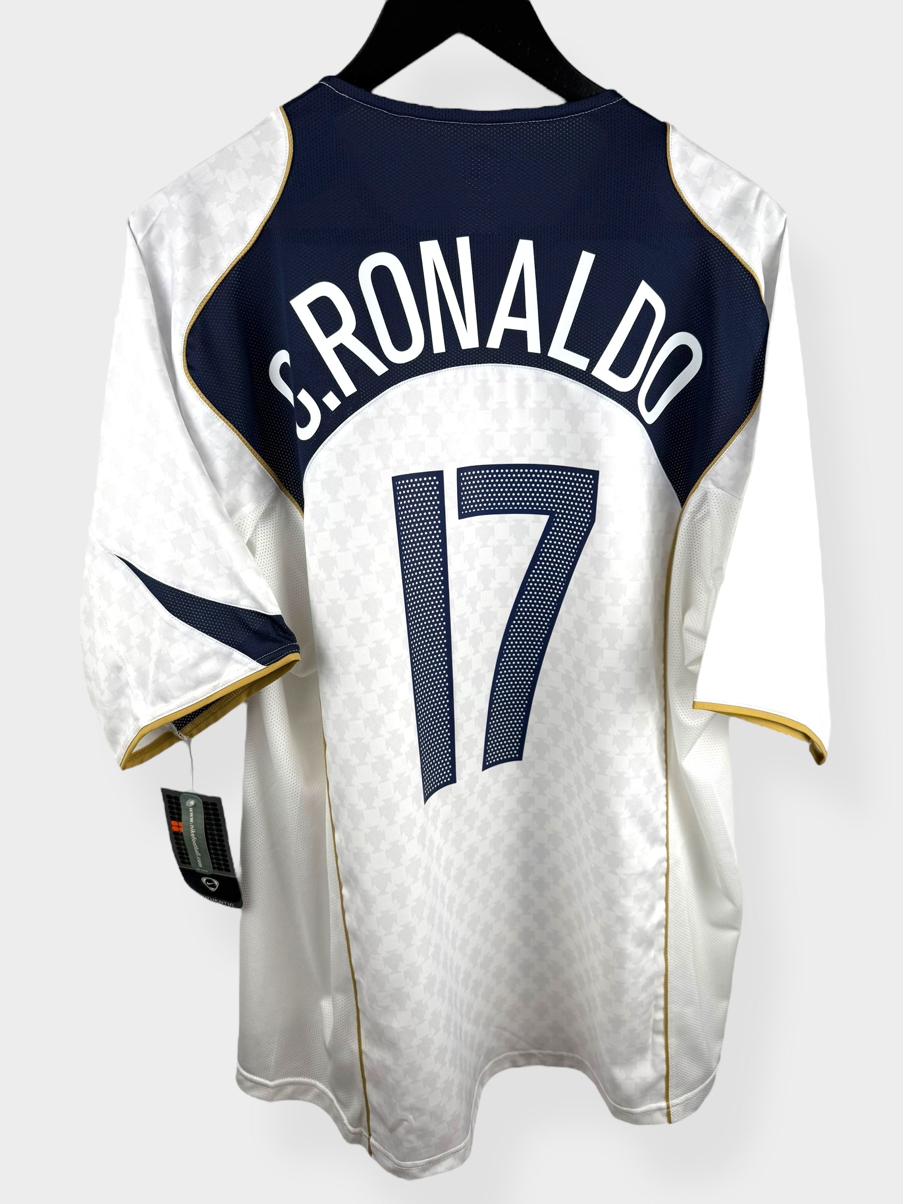 2004-06 PORTUGAL AWAY SHIRT RONALDO #17 XL - Authentic Football Club