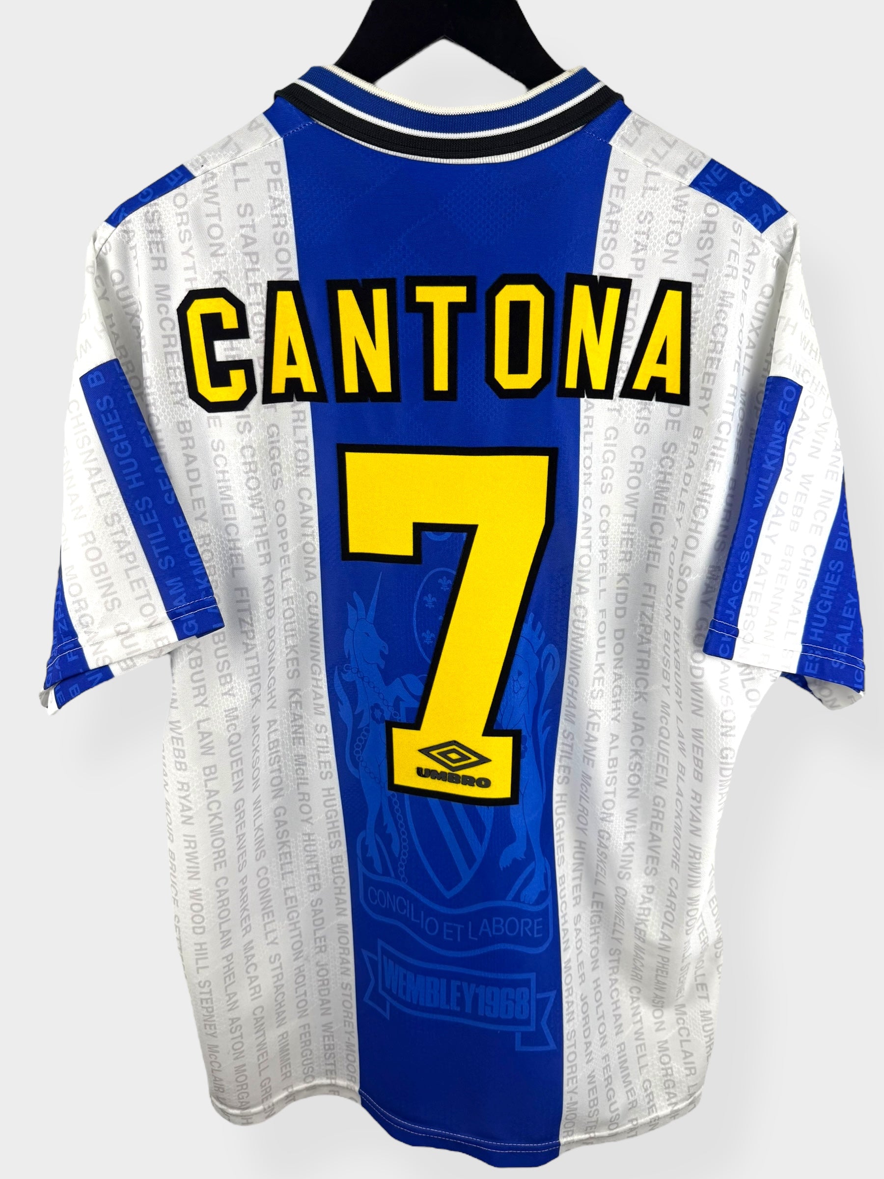 1994-96 MANCHESTER UNITED AWAY SHIRT CANTONA #7 L - Authentic Football Club