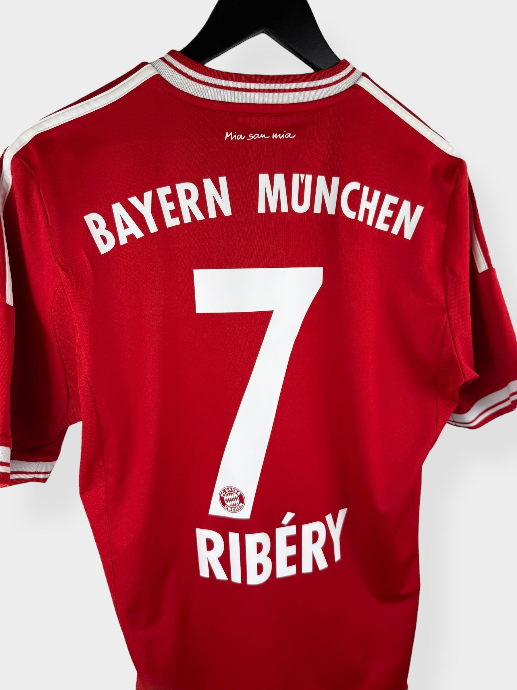 2013-14 BAYERN MÜNCHEN THUISSHIRT RIBÉRY #7 S