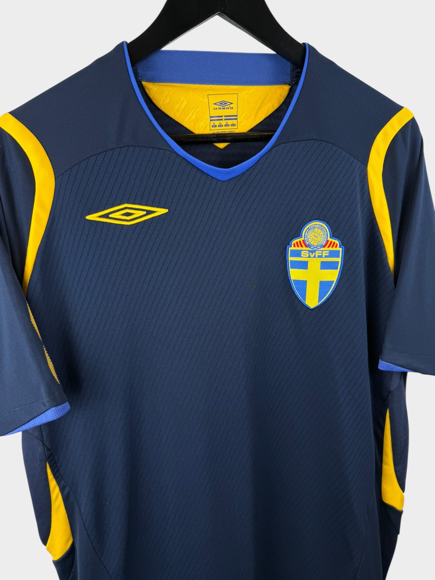 2008-10 SWEDEN AWAY SHIRT M