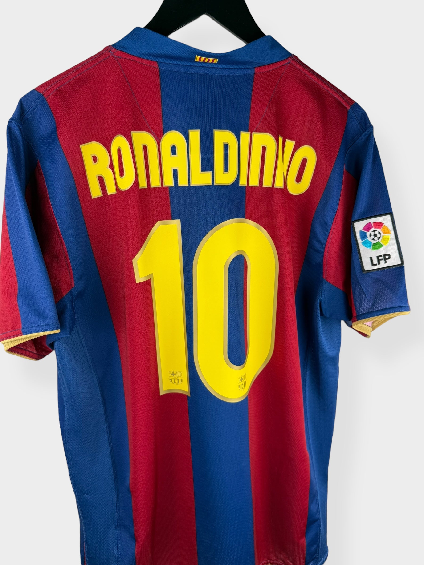 2007-08 BARCELONA HOME SHIRT RONALDINHO #10 L