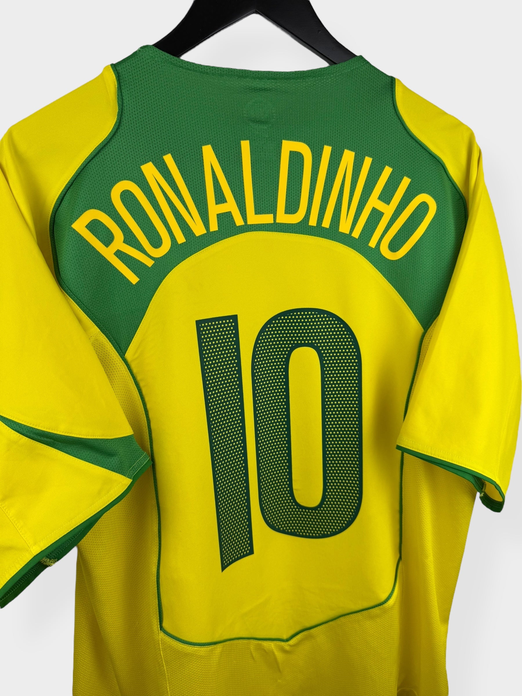 2004-06 BRAZIL THUISSHIRT RONALDINHO #10 L