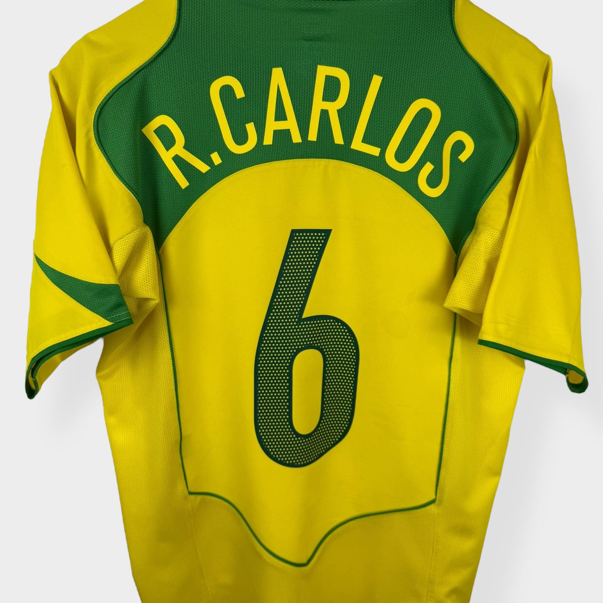 2004-06 BRAZIL HOME SHIRT R. CARLOS #6 S - 134662