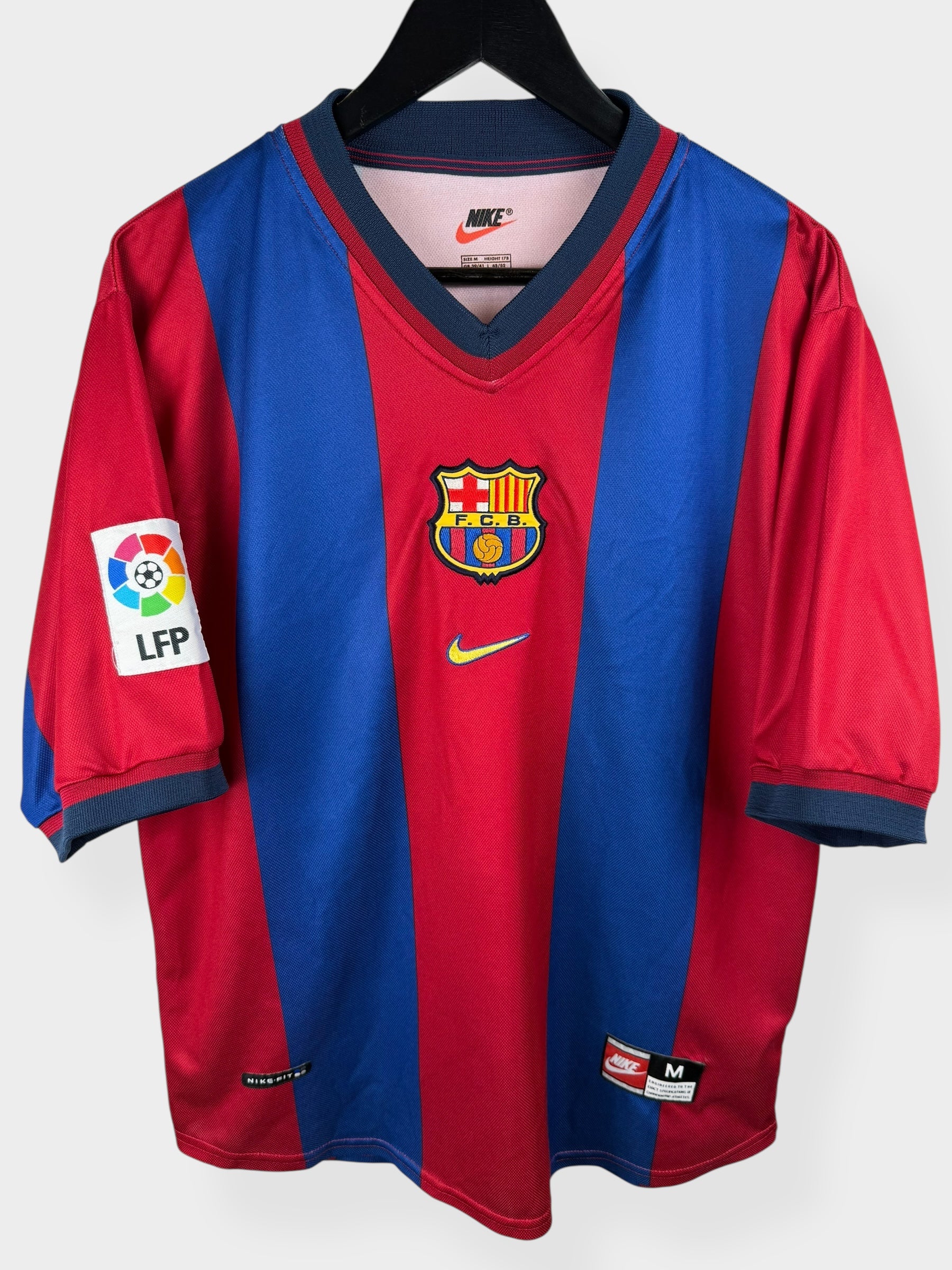 2001-02 BARCELONA HOME SHIRT RIVALDO #10 M - Authentic Football Club