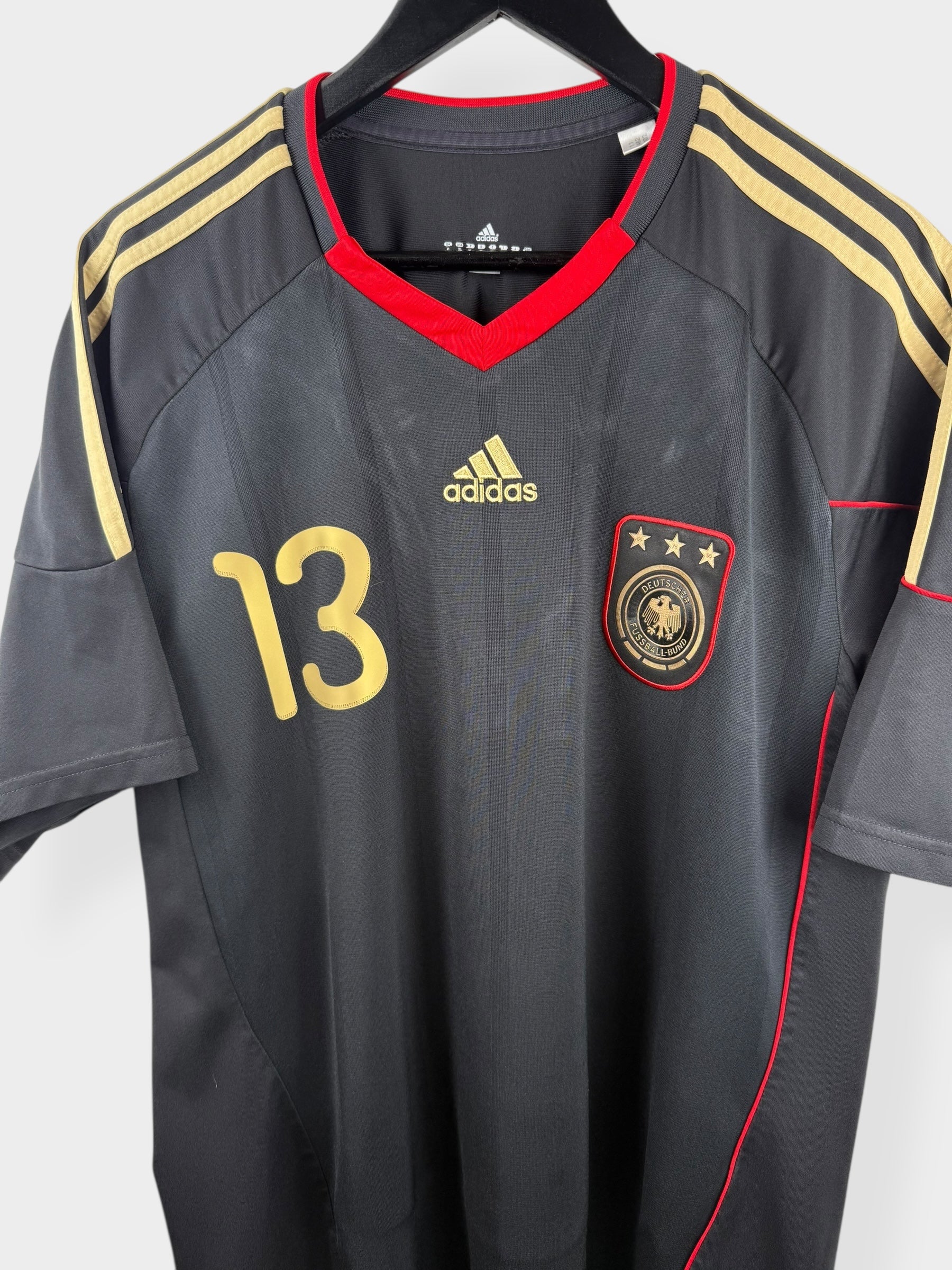 2010-11 DUITSLAND UITSHIRT MULLER #13 XL