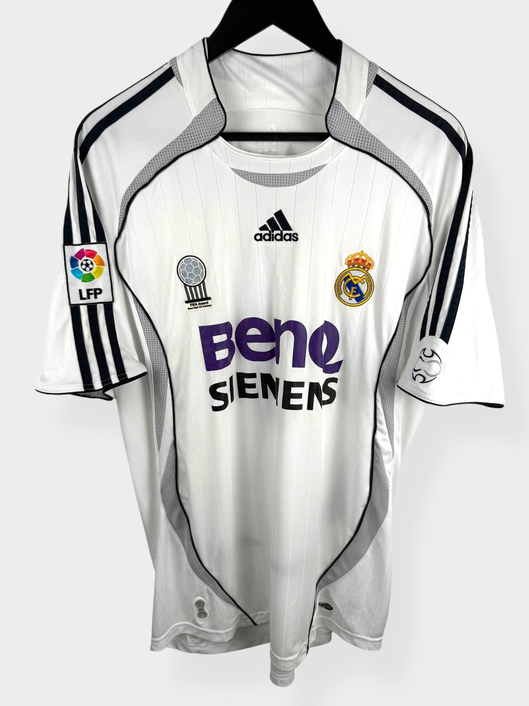2006-07 REAL MADRID HOME SHIRT RONALDO #9 L - Authentic Football Club