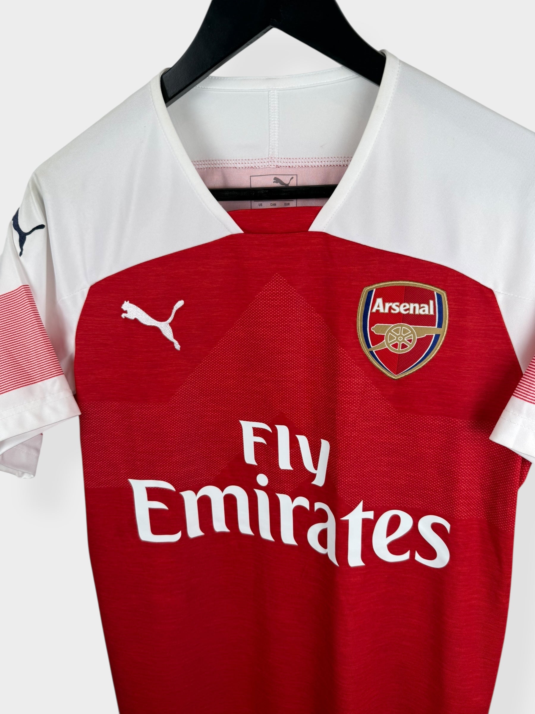 2018-19 ARSENAL HOME SHIRT LACAZETTE #9 S - Authentic Football Club