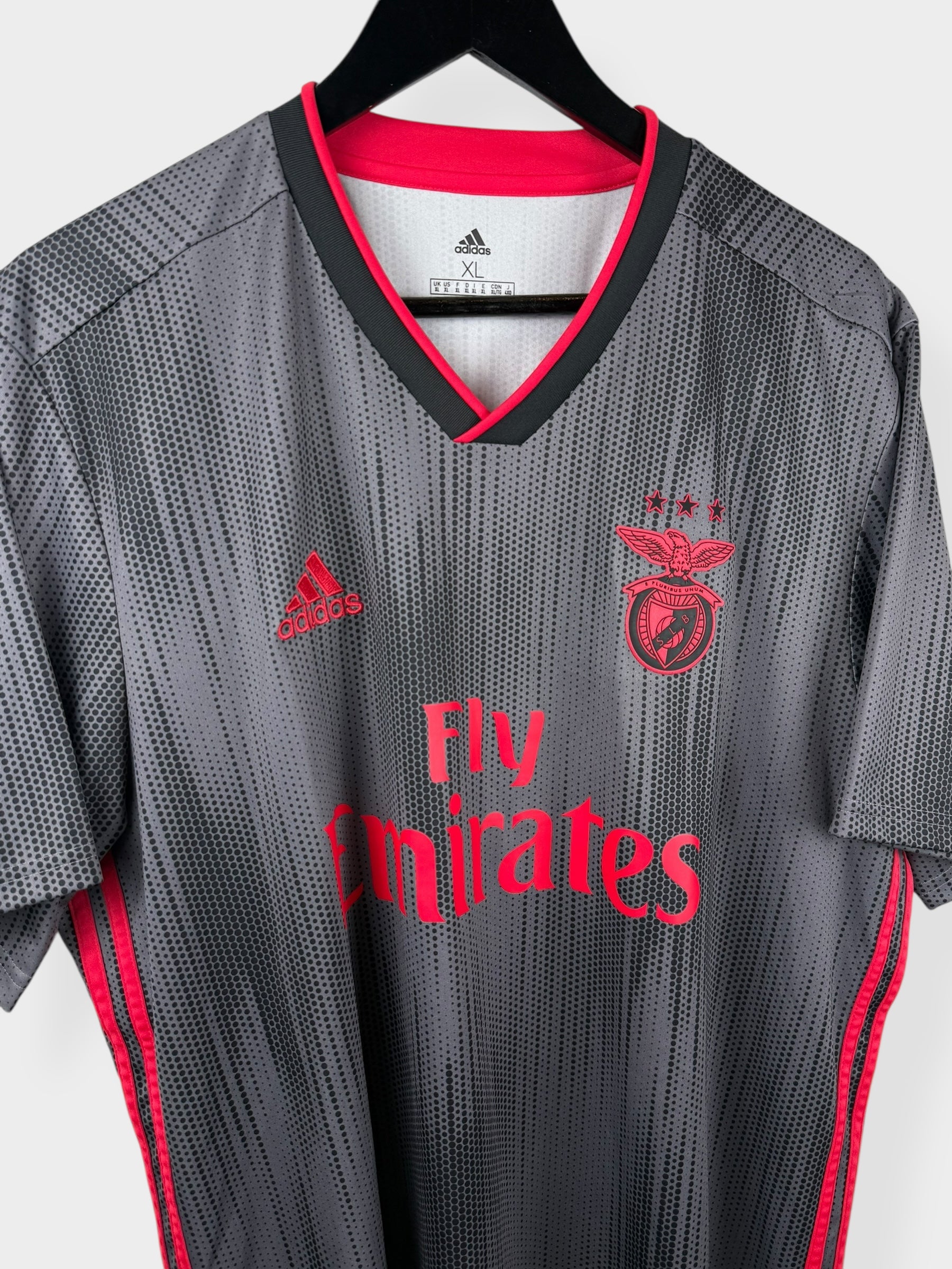 2019-20 BENFICA AWAY SHIRT XL - Authentic Football Club