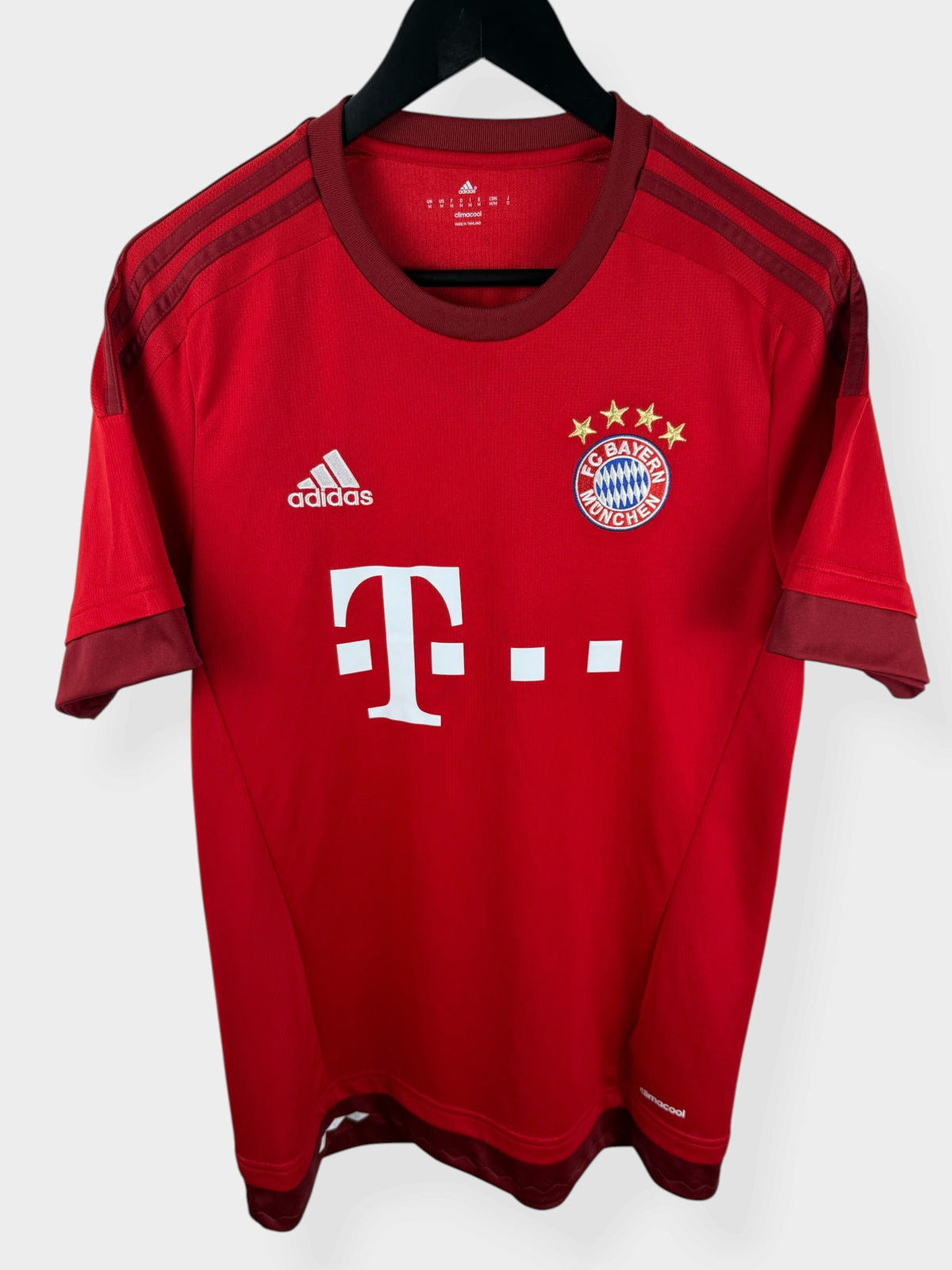 2015-16 BAYERN MUNICH HOME SHIRT RIBERY #7 M - Authentic Football Club