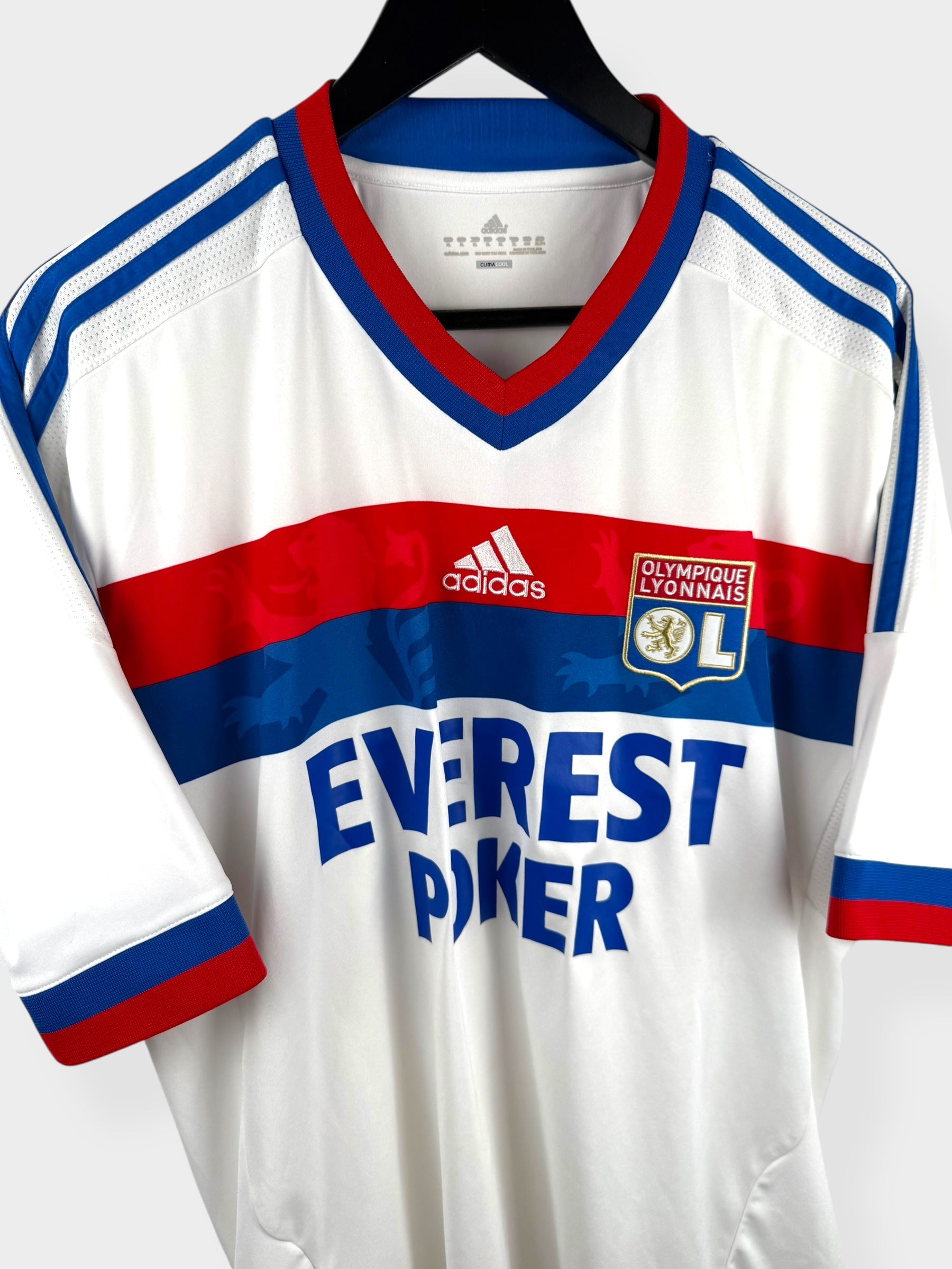 2011-12 OLYMPIQYE LYON HOME SHIRT L - Authentic Football Club