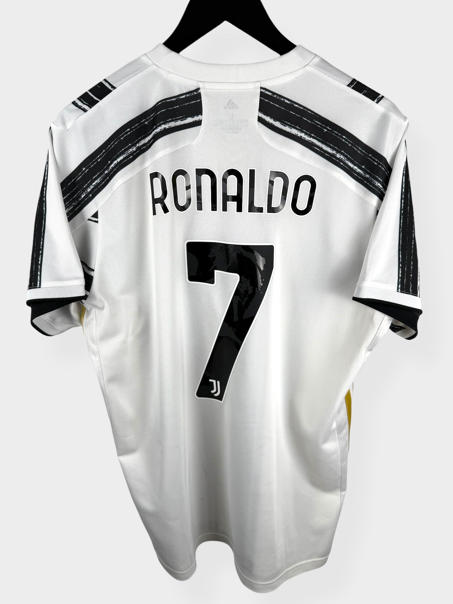 2020-21 JUVENTUS HOME SHIRT RONALDO #7 L