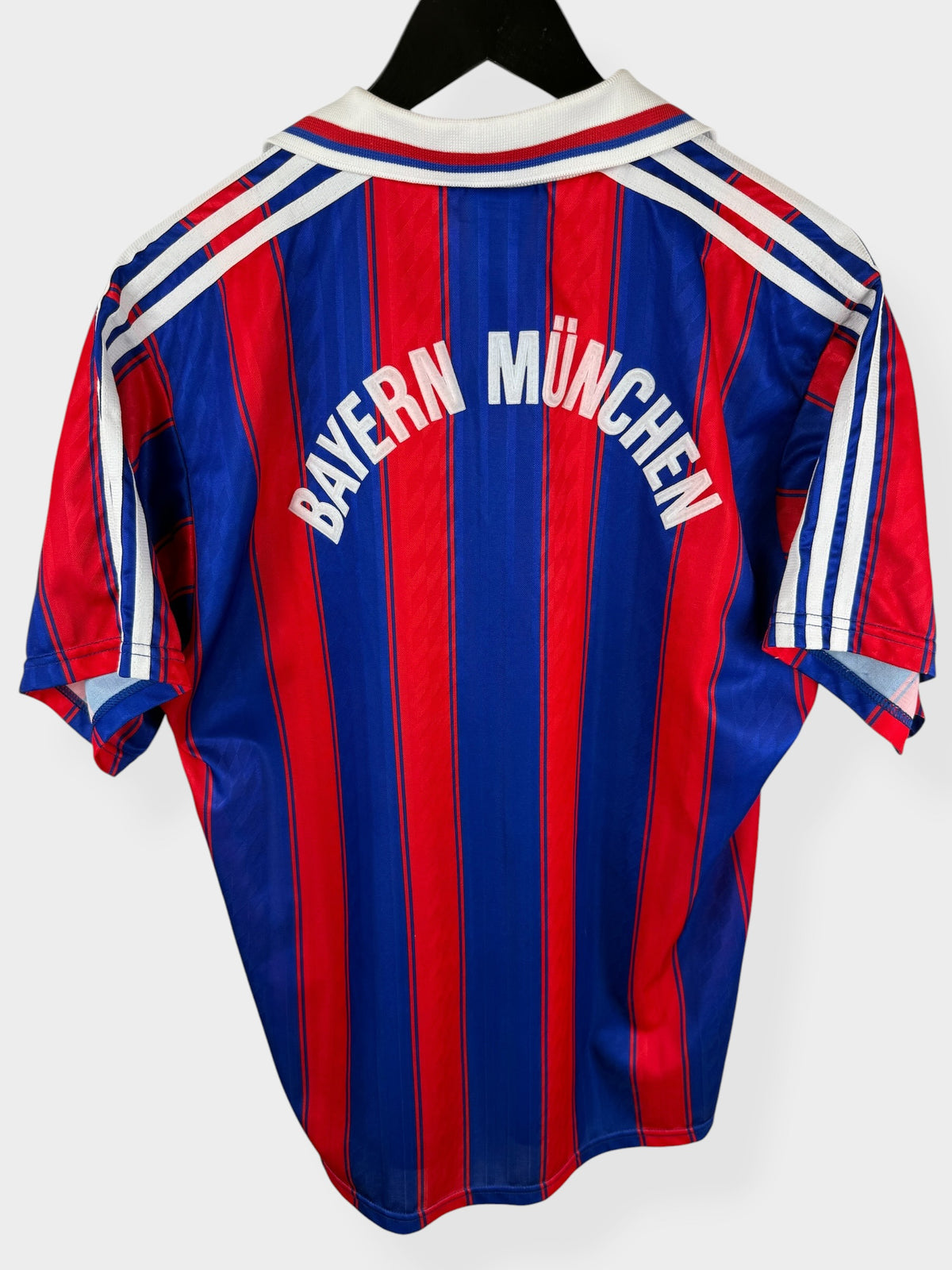 1995-97 BAYERN MÜNCHEN THUISSHIRT M