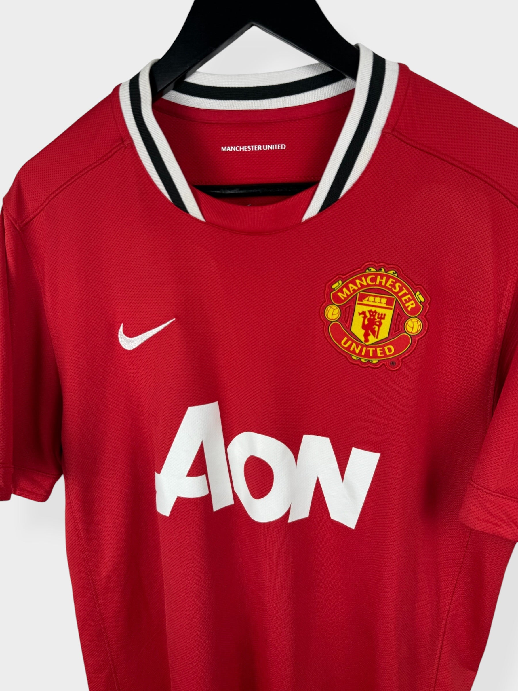 2011-12 MANCHESTER UNITED HOME SHIRT GIGGS #11 L