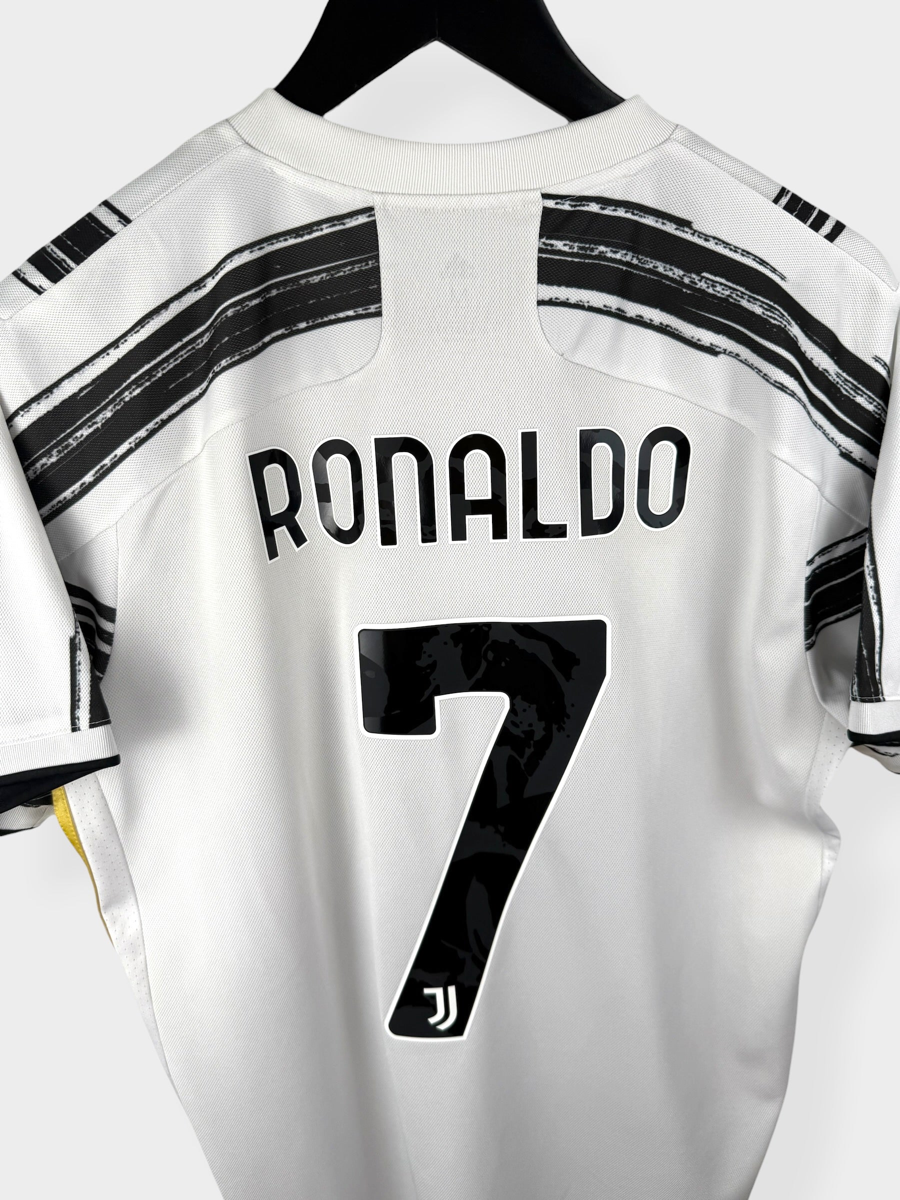 2020-21 JUVENTUS HEIMTRIKOT RONALDO #7 M