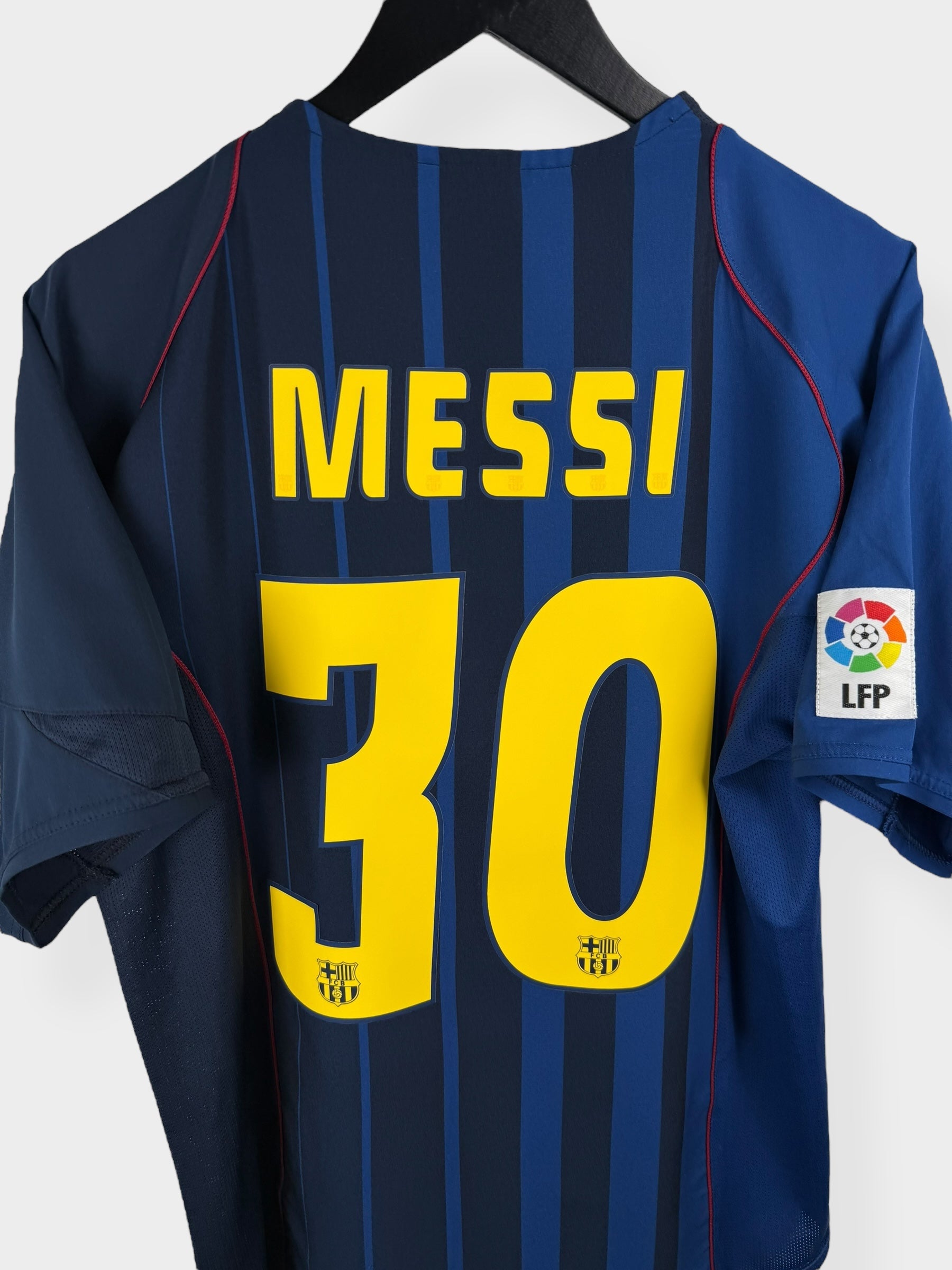 2004-05 BARCELONA AWAY SHIRT MESSI #30 M