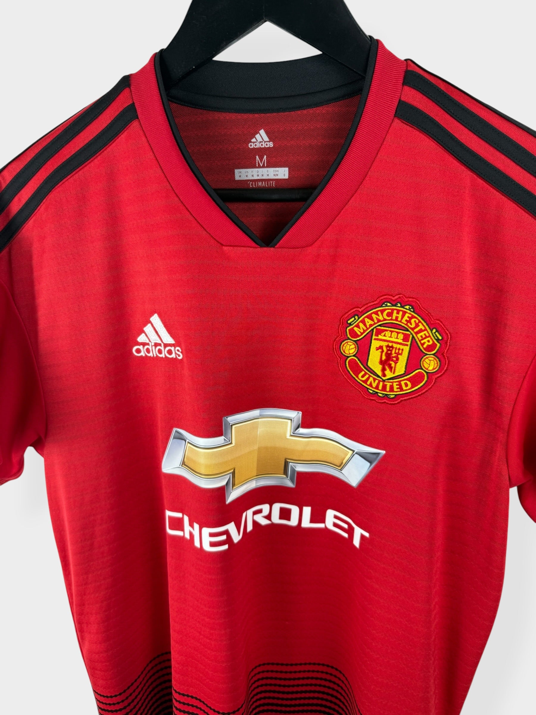 2018-19 MANCHESTER UNITED THUISSHIRT VALENCIA #25 M