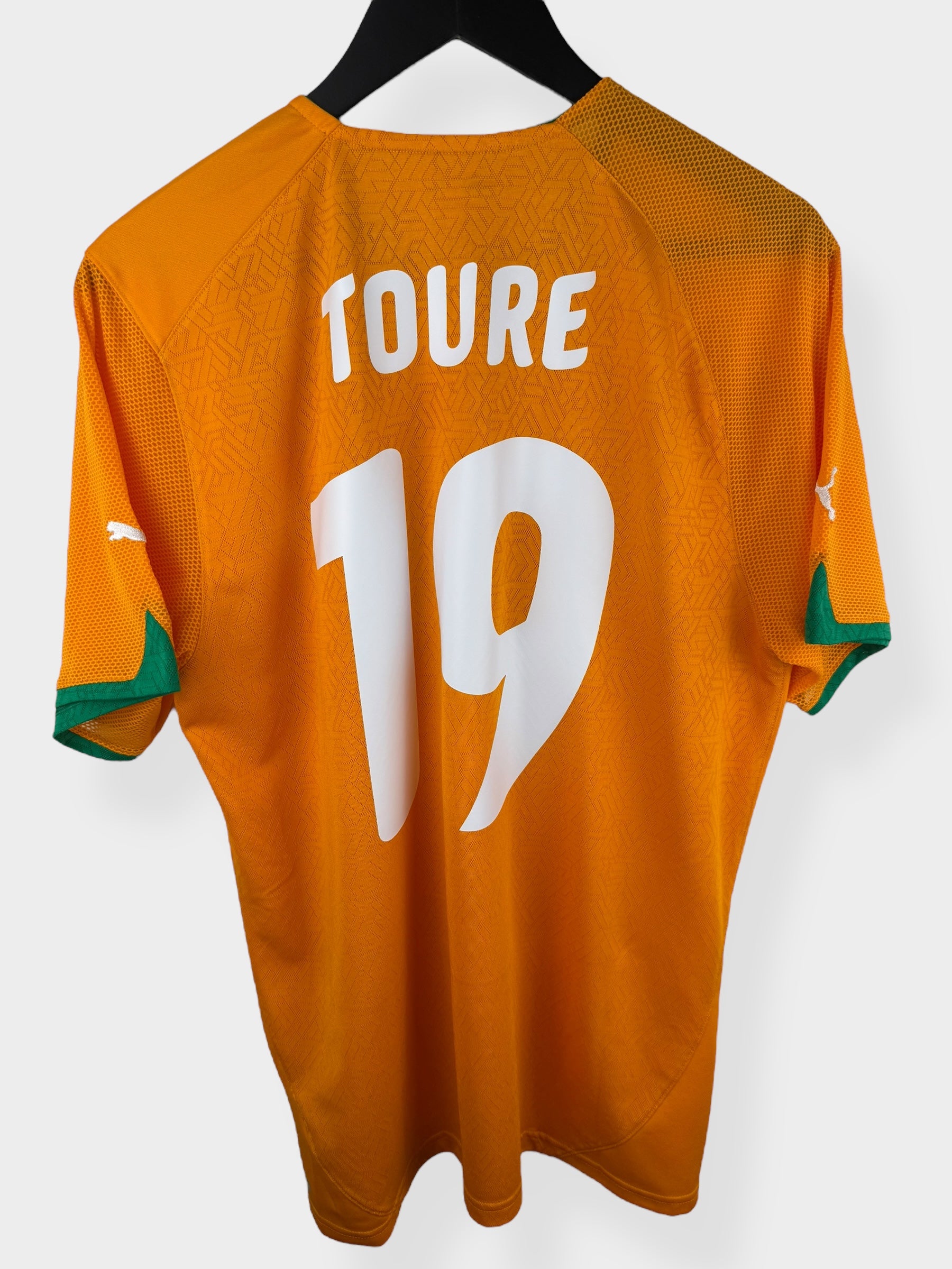 2010-11 IVORY COAST HOME SHIRT TOURE #19 XL
