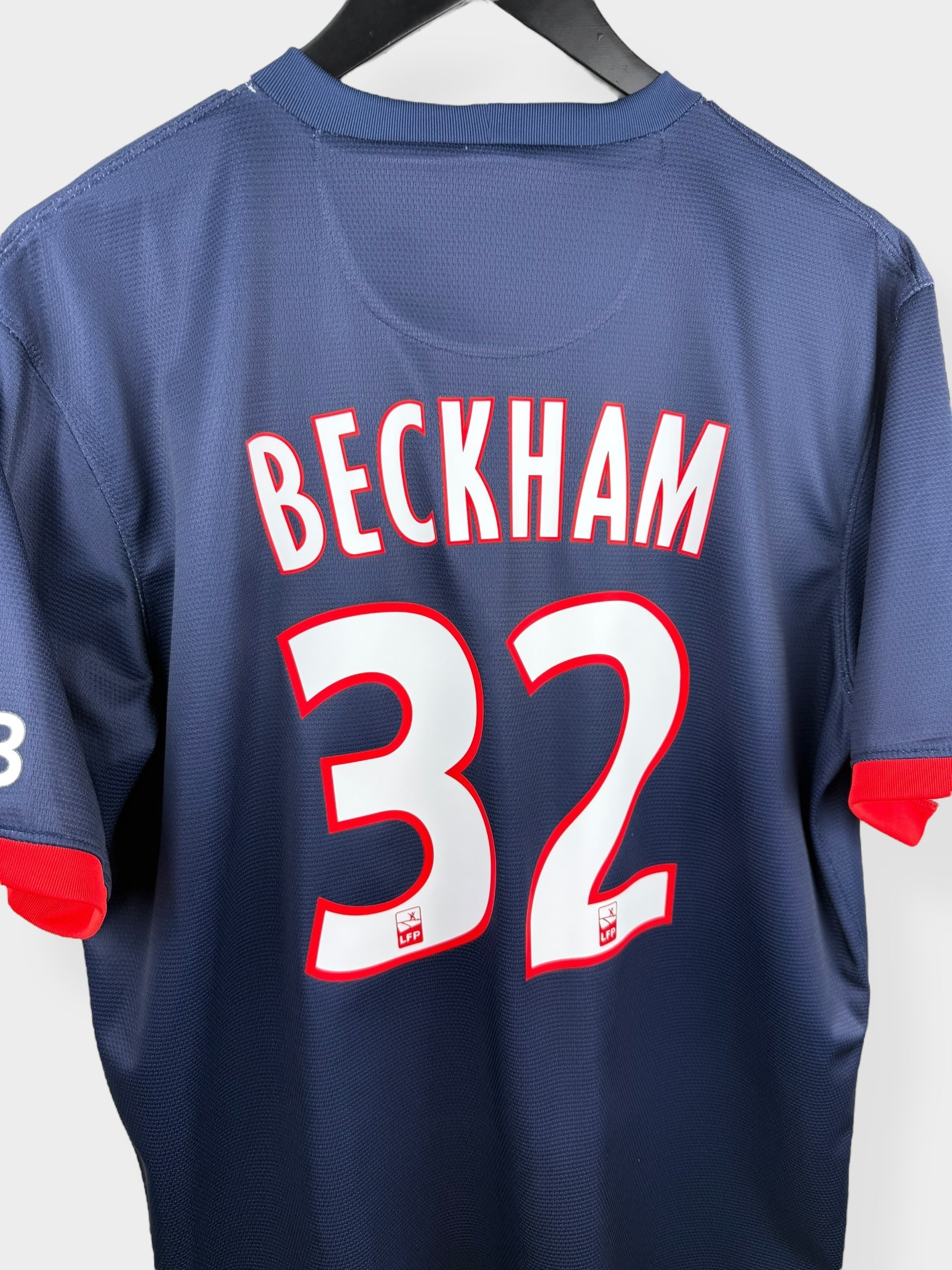2013-14 PARIS SAINT GERMAIN HOME SHIRT BECKHAM #32 L
