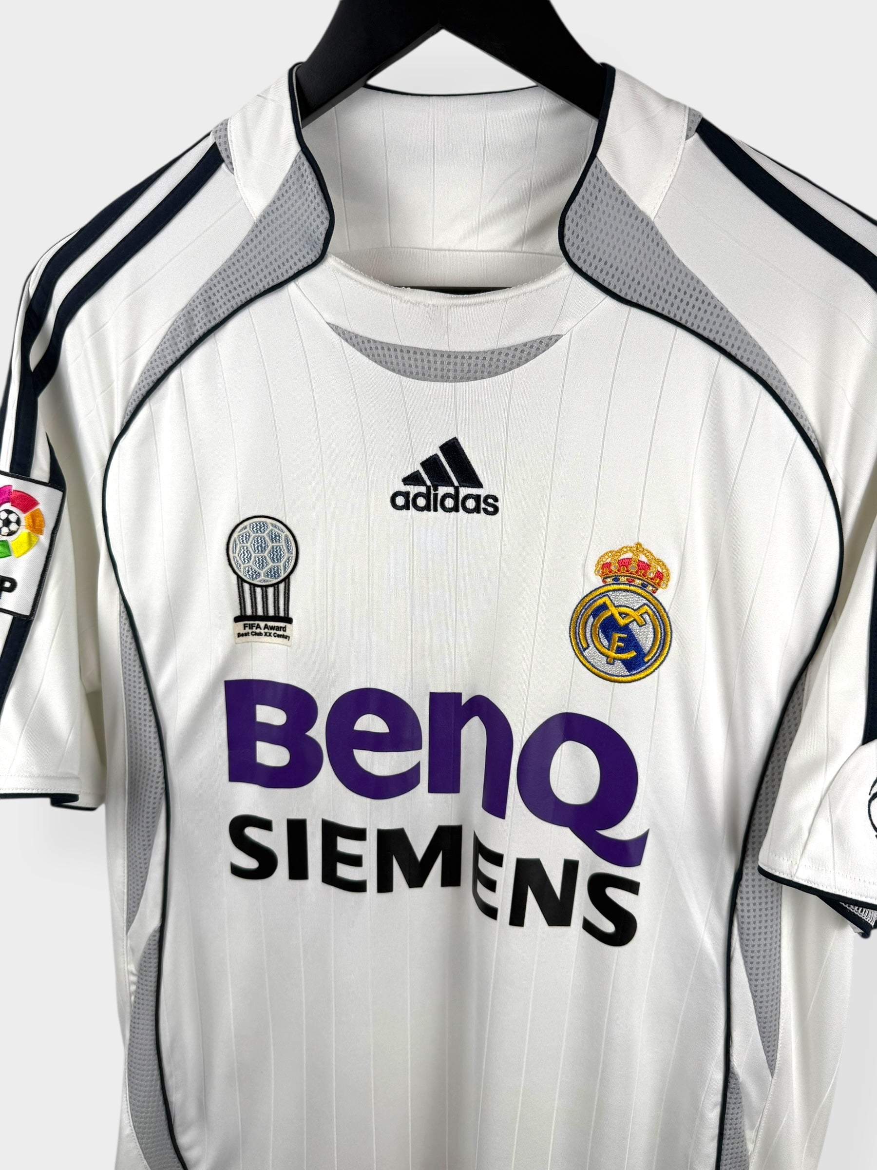 2006-07 REAL MADRID HOME SHIRT R. CARLOS #3 S - Authentic Football Club