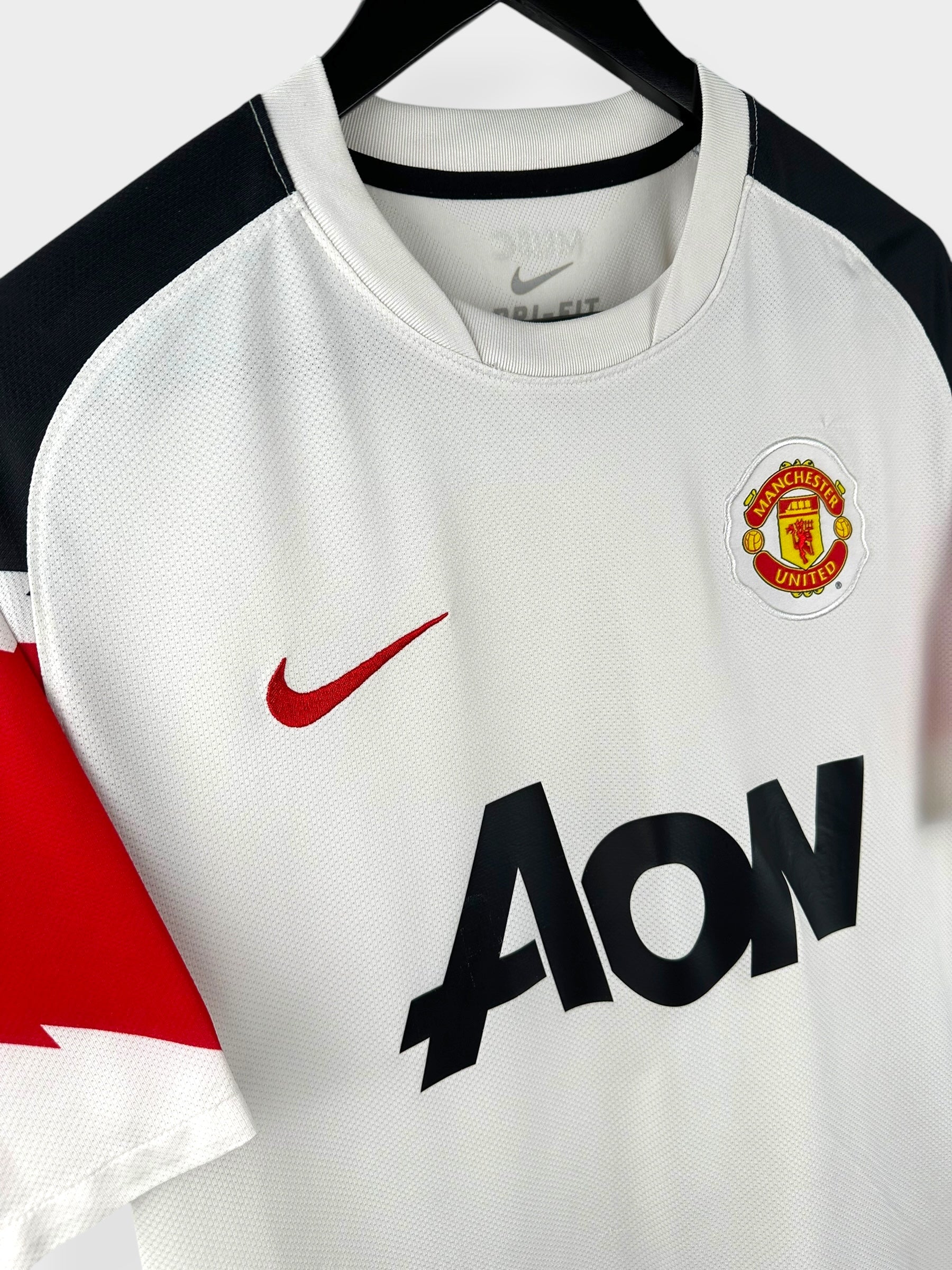 2010-11 MANCHESTER UNITED AWAY SHIRT L