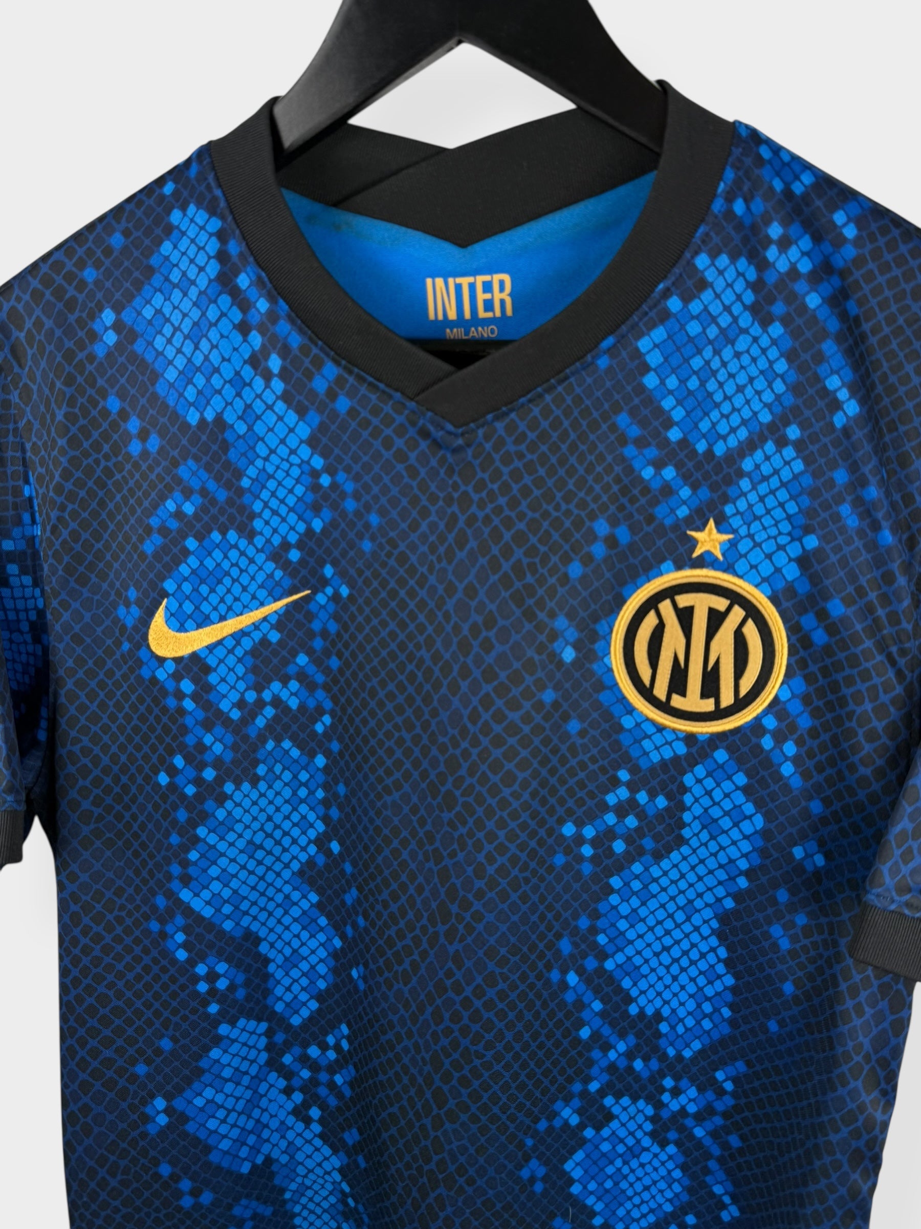 2021-22 INTER MILAN HOME SHIRT LAUTARO #10 S - Authentic Football Club