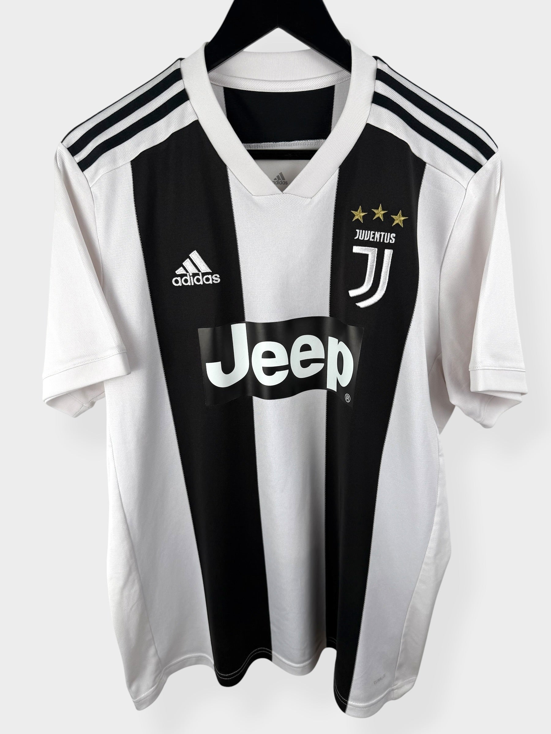 2018-19 JUVENTUS HOME SHIRT RONALDO #7 L