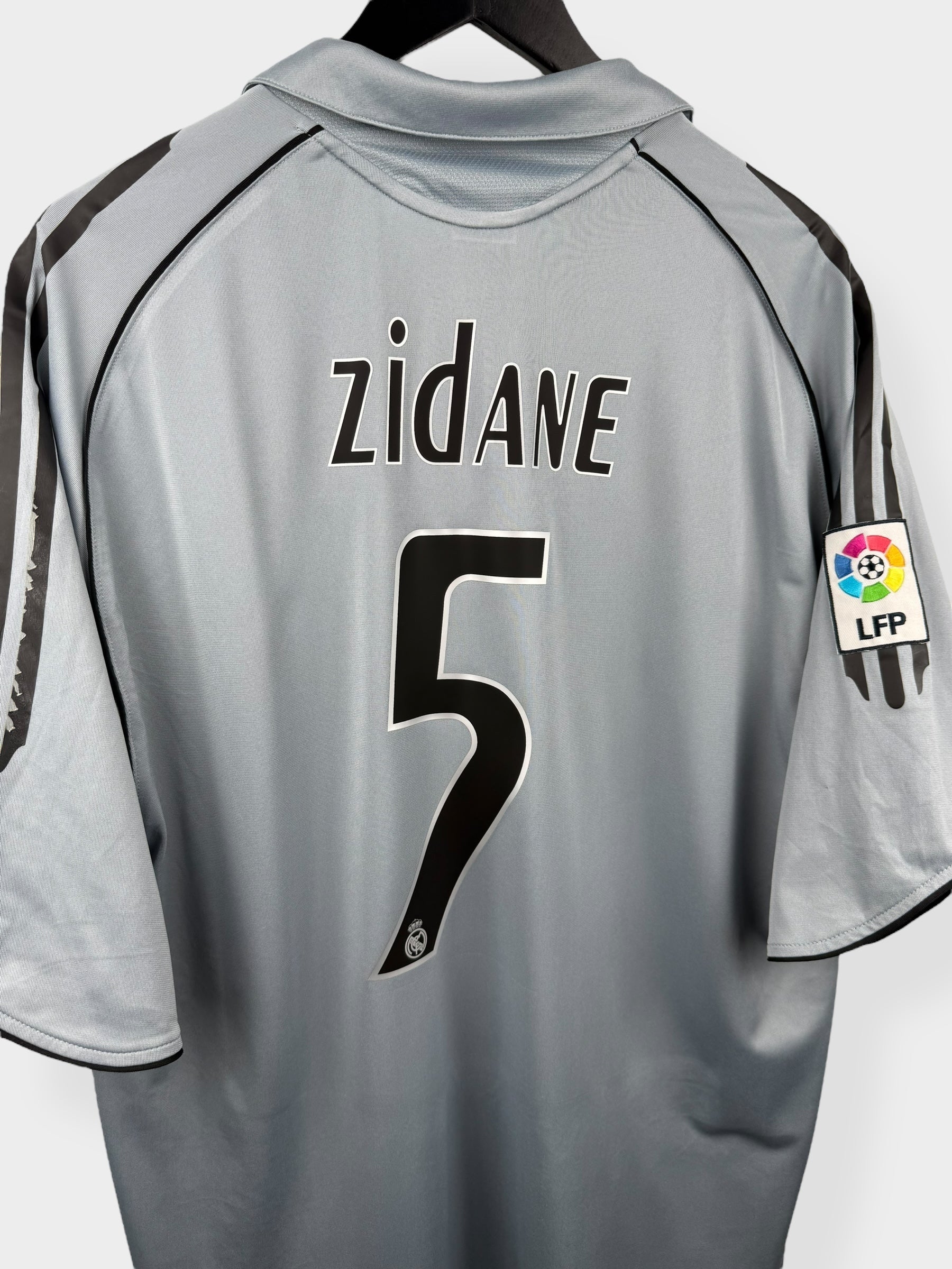 2005-06 REAL MADRID THIRD SHIRT ZIDANE #5 XL