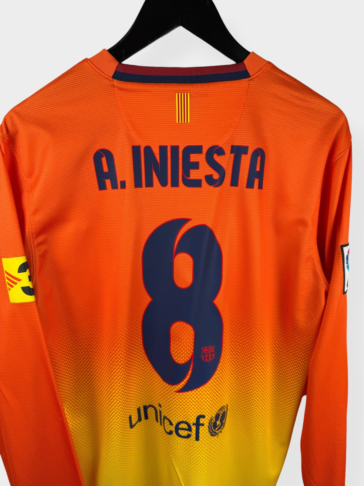 2012-13 BARCELONA AUSWÄRTSTRIKOT LS INIESTA #8 M