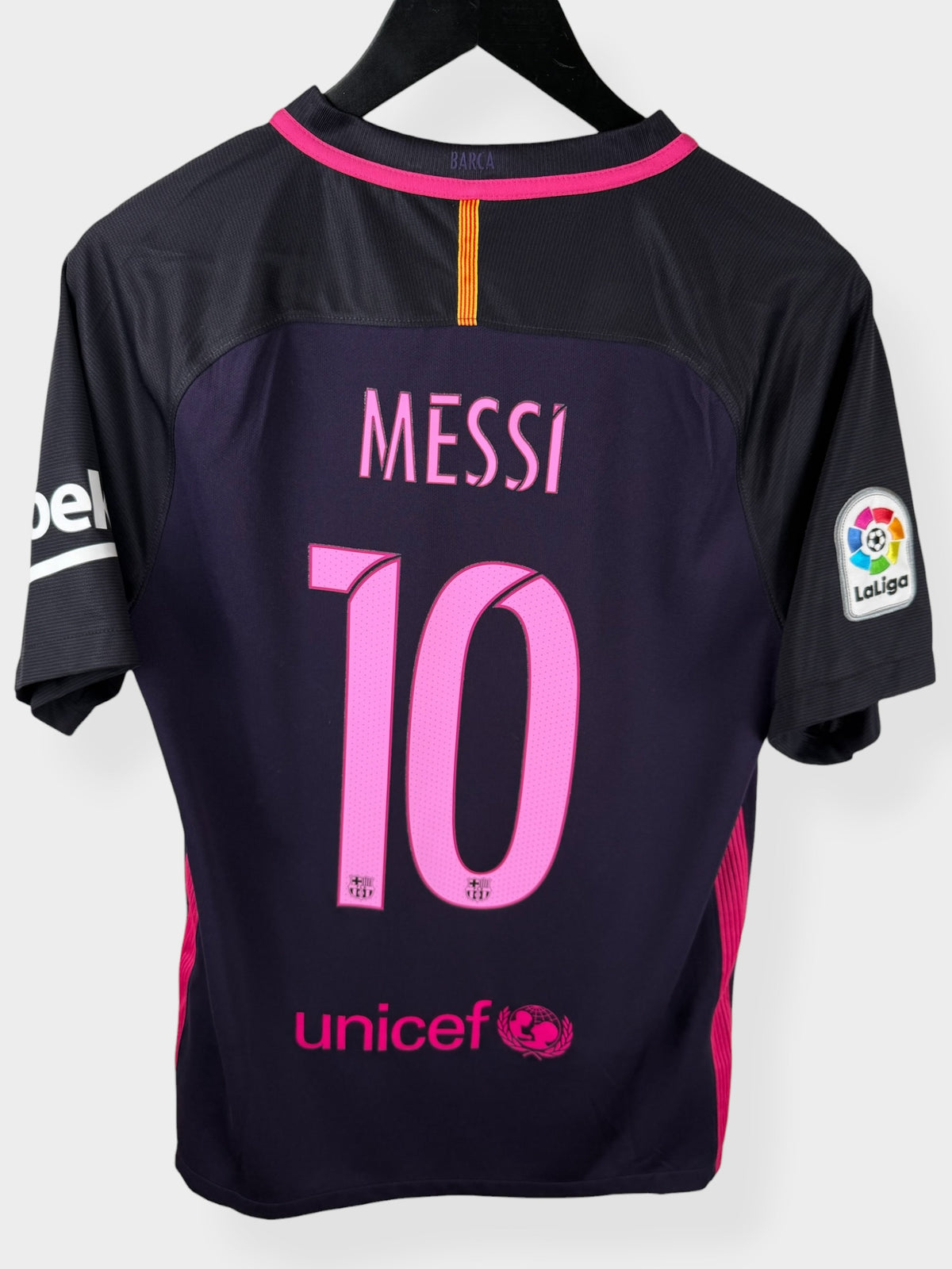 2016-17 BARCELONA AWAY SHIRT MESSI #10 S