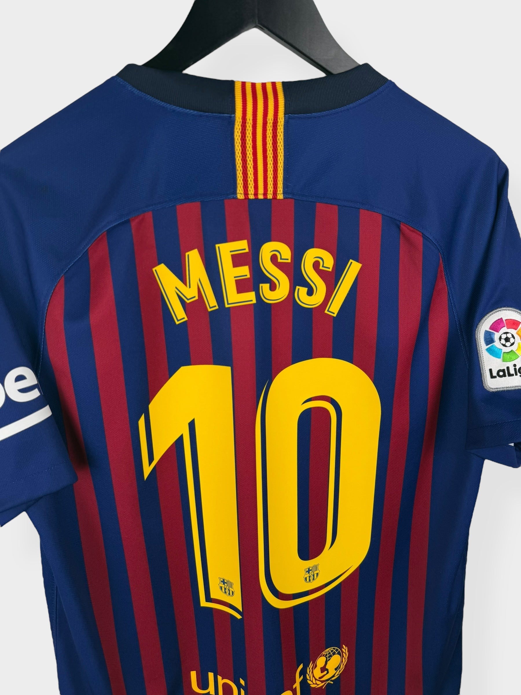 2018-19 BARCELONA HOME SHIRT MESSI #10 M