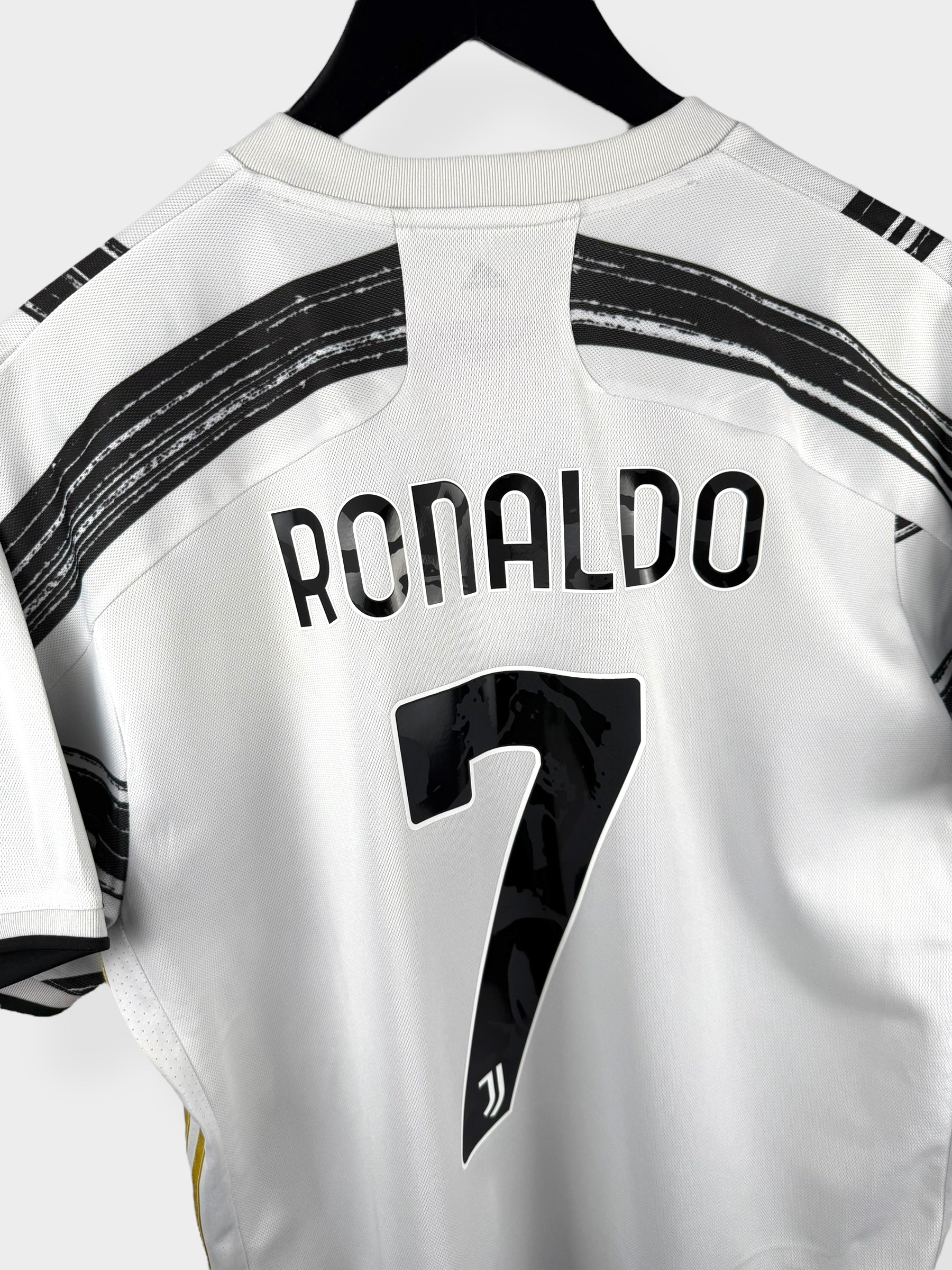 2020-21 JUVENTUS HOME SHIRT RONALDO #7 L - Authentic Football Club
